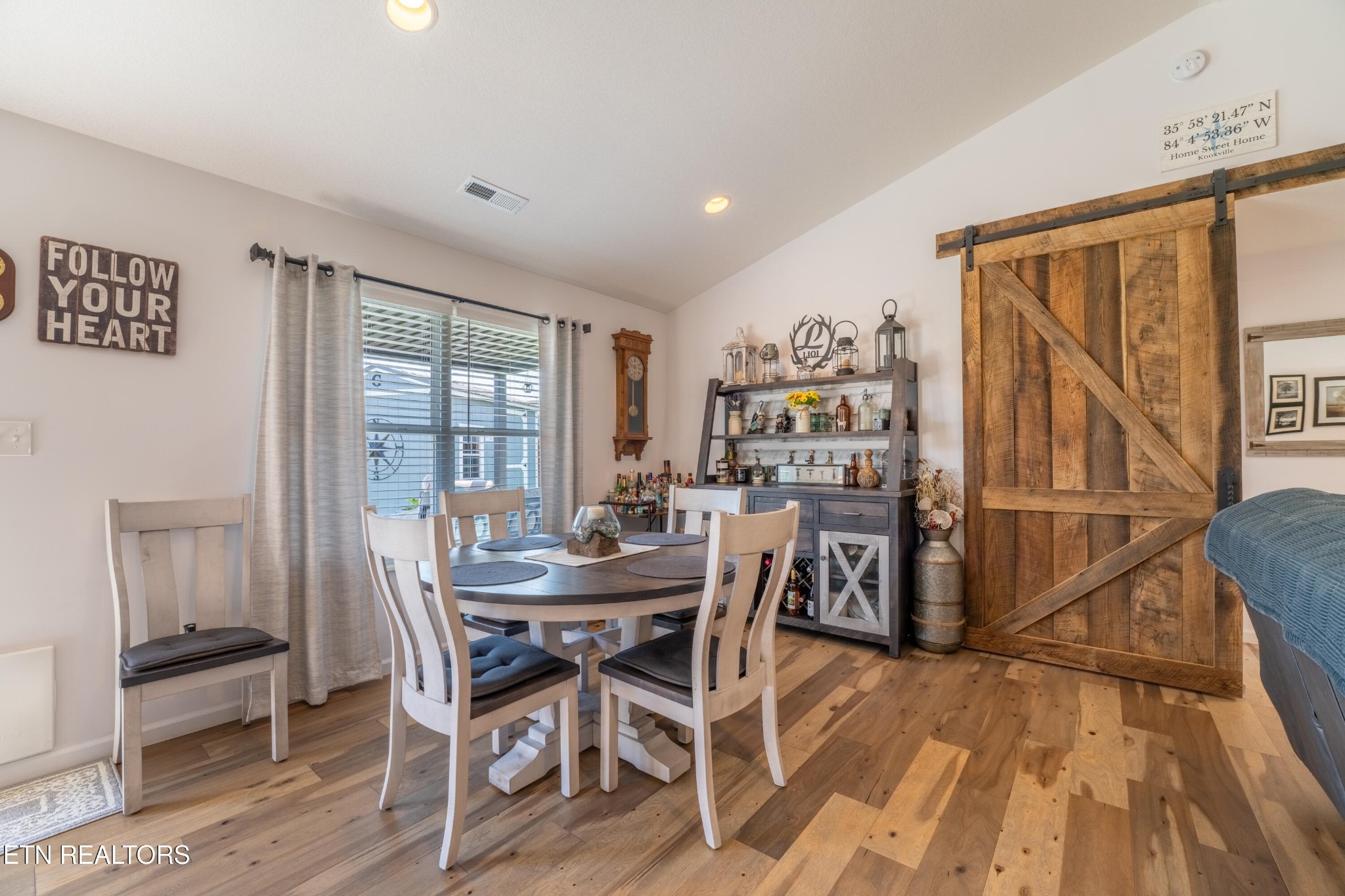 Cara Cade Ln, Knoxville, TN 37931