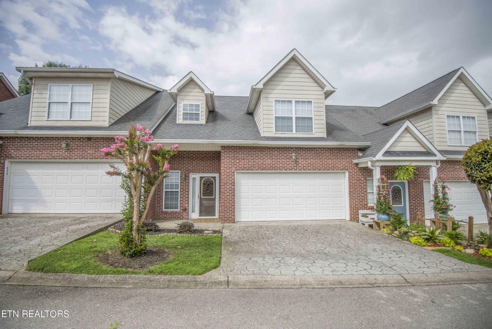 Yorkland Way, Knoxville, TN 37923 #1