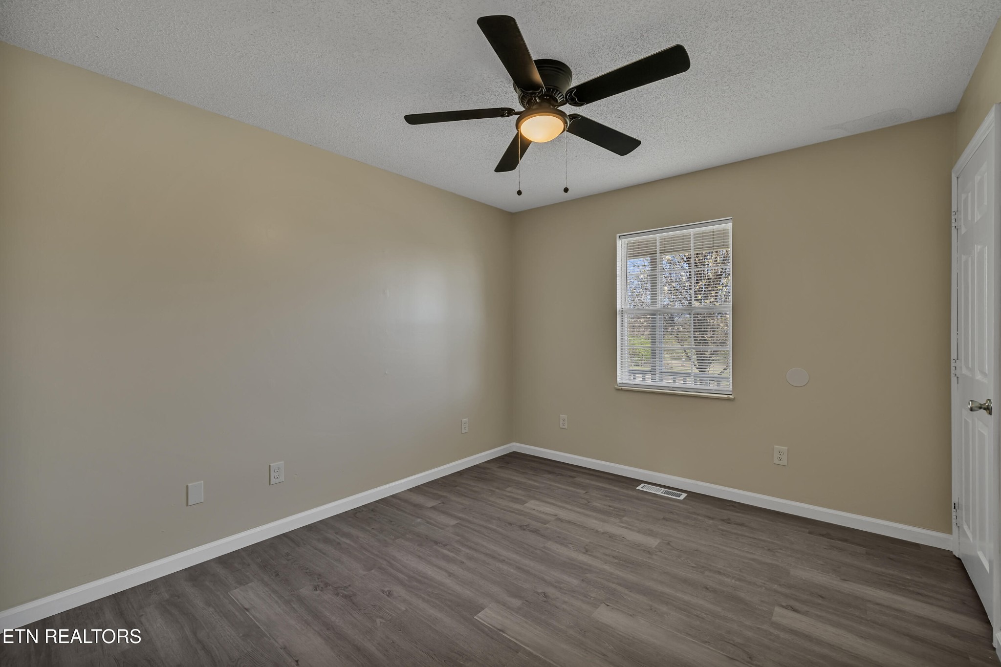 Browder St, Sweetwater, TN 37874