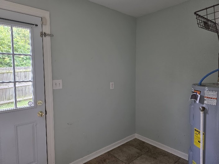 Sparrow Dr, Clarksville, TN 37040