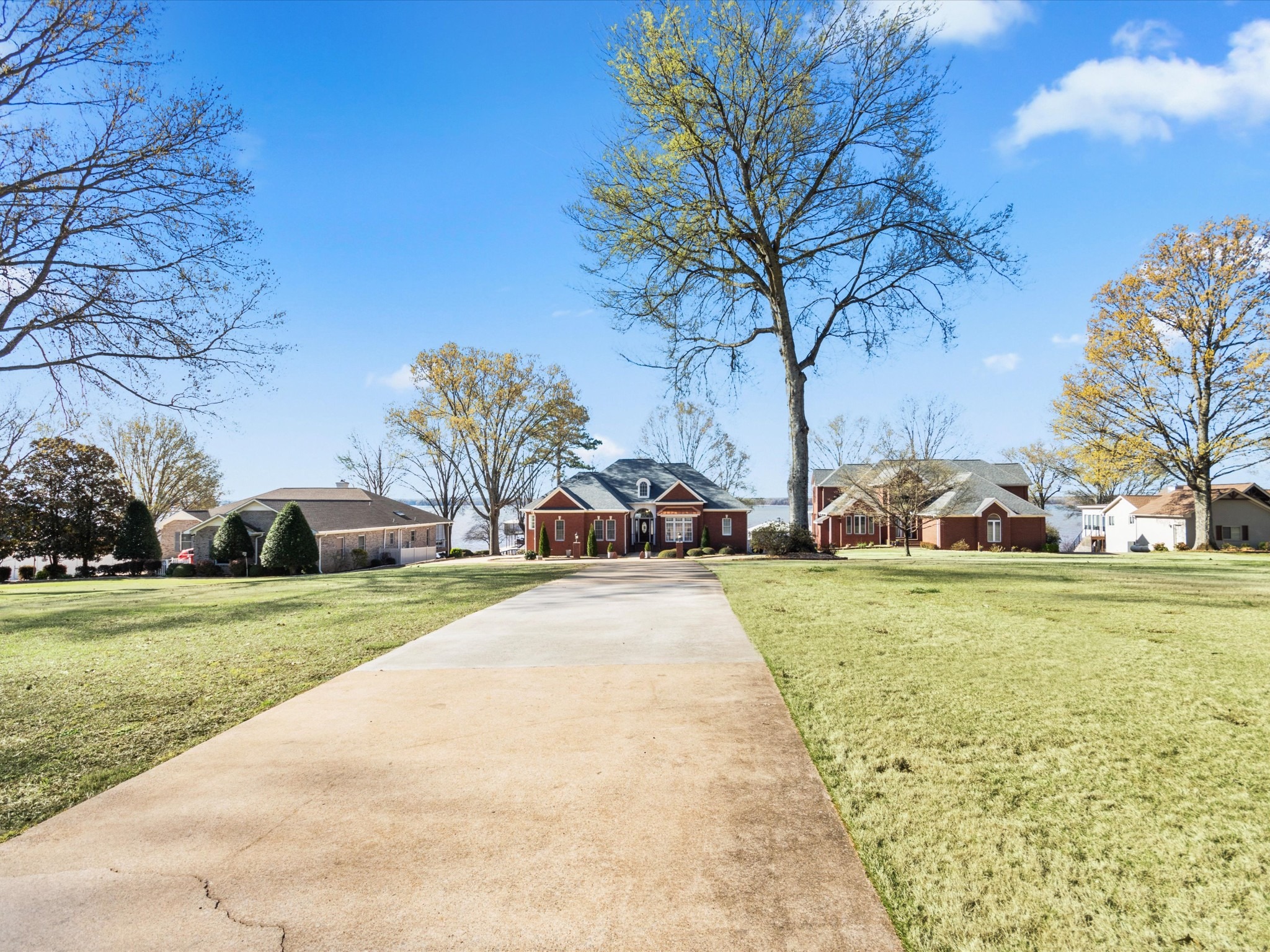 Lookingbill Ln, Athens, AL 35611 #1