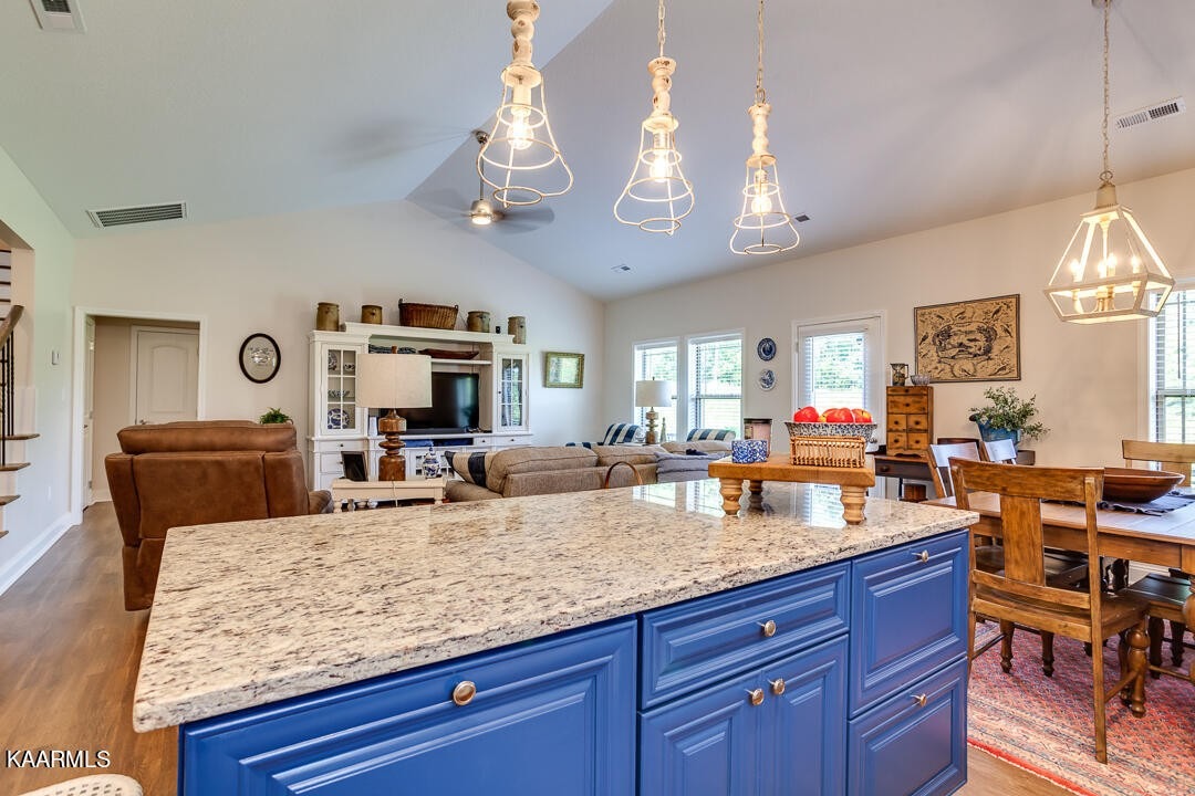 Van Gilder Way, Seymour, TN 37865