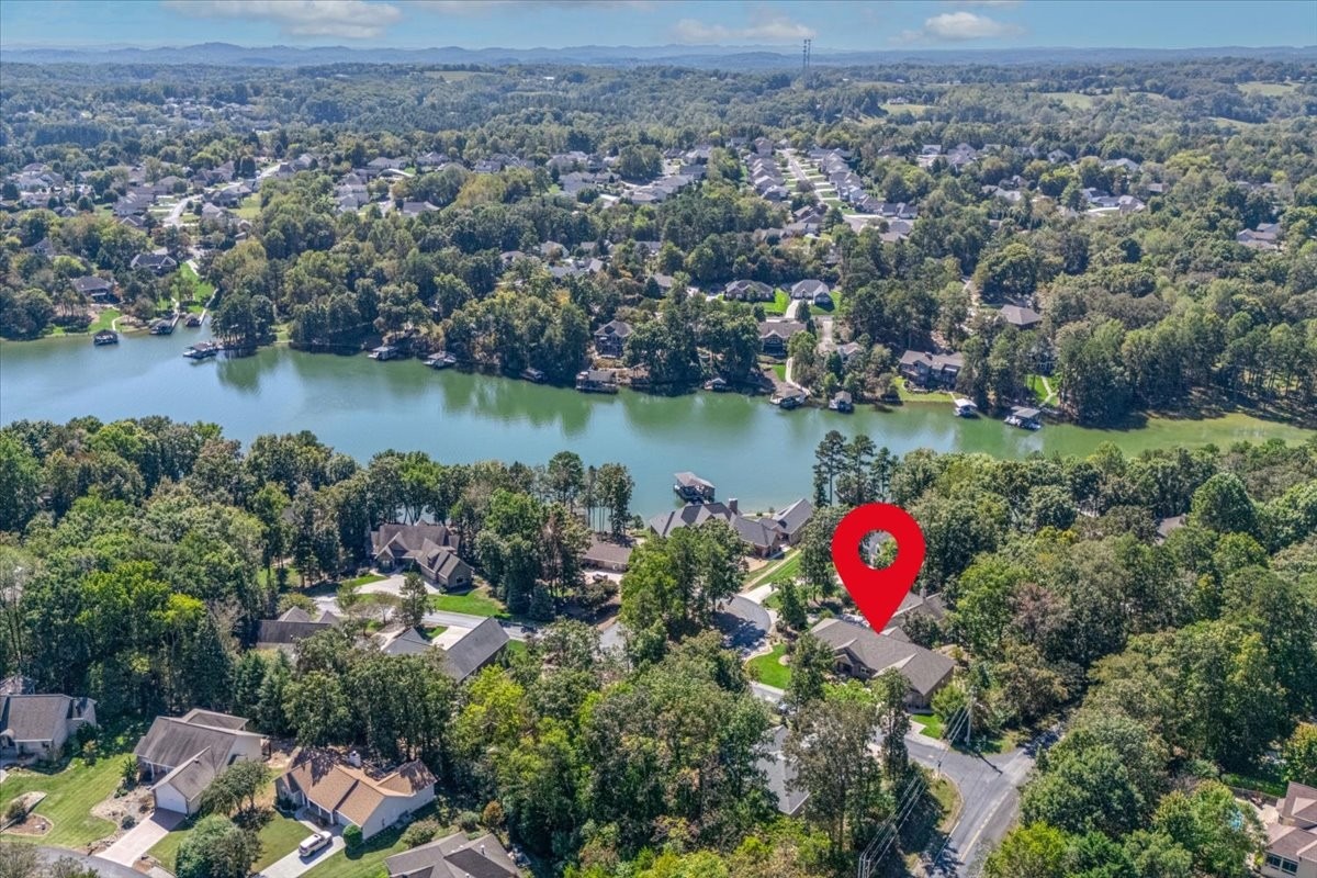 Tanasi Way, Loudon, TN 37774