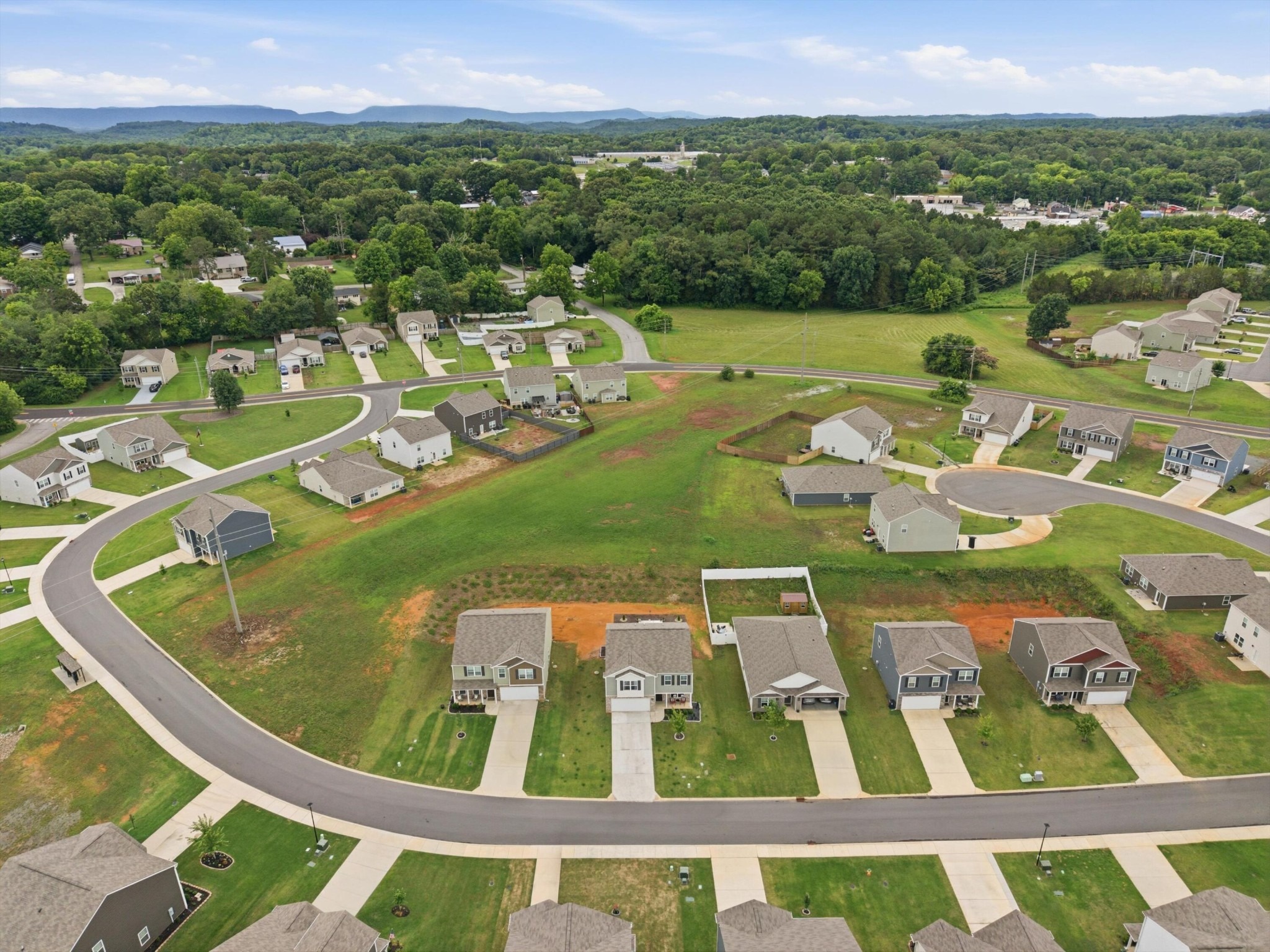 Lindsell Rd, Athens, TN 37303