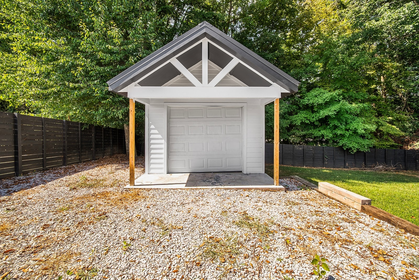 Aurora Dr, Clarksville, TN 37040