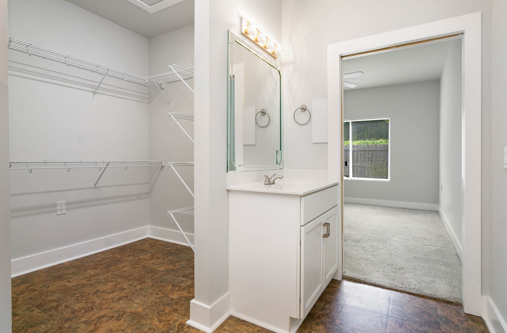 Bell Rd, Nashville, TN 37217