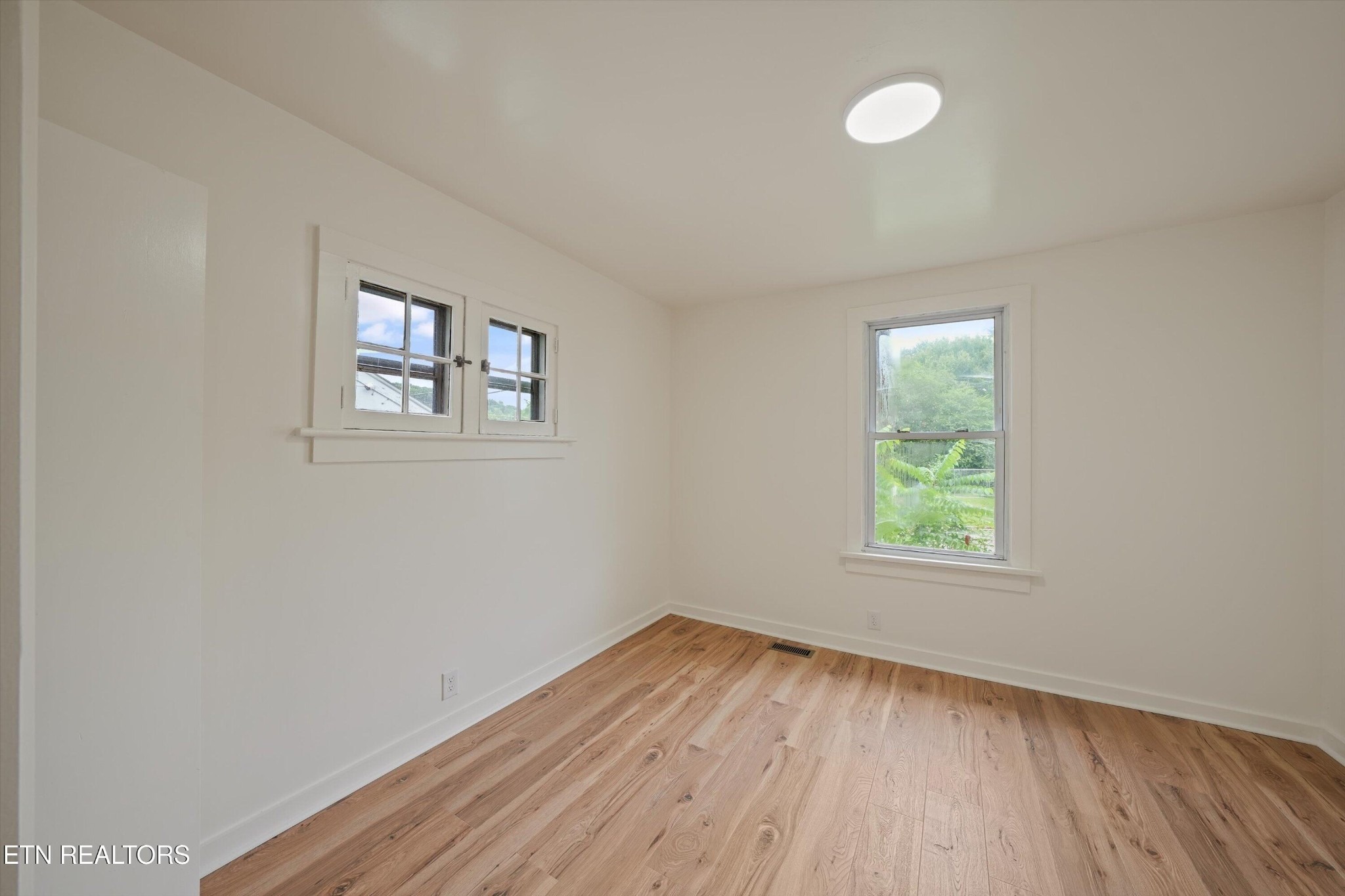 Fay St, Knoxville, TN 37921 #1