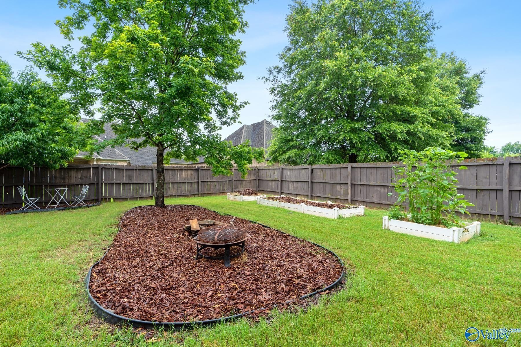 Morningwalk Ln, Huntsville, AL 35824