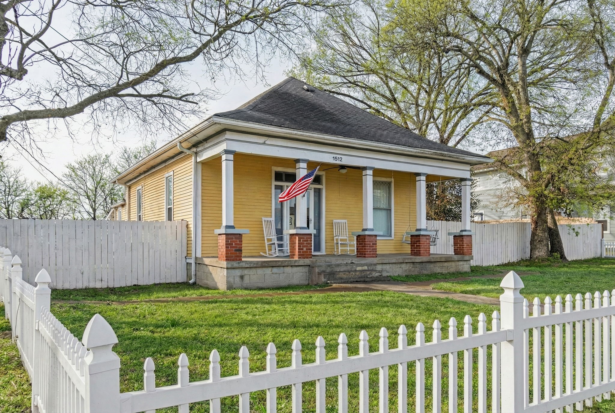 Meridian St, Nashville, TN 37207