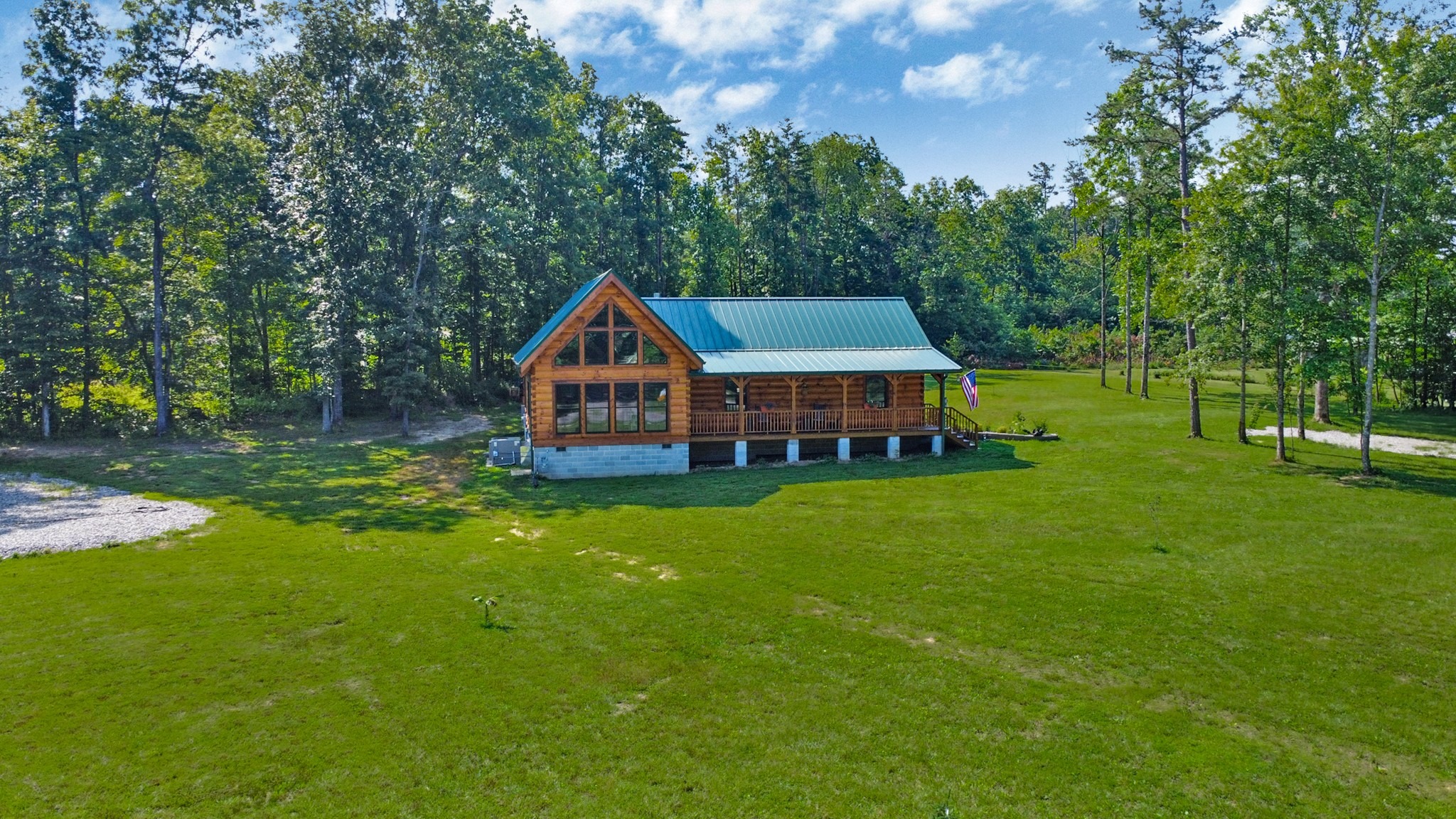 Anderson Tinch Ave, Jamestown, TN 38556