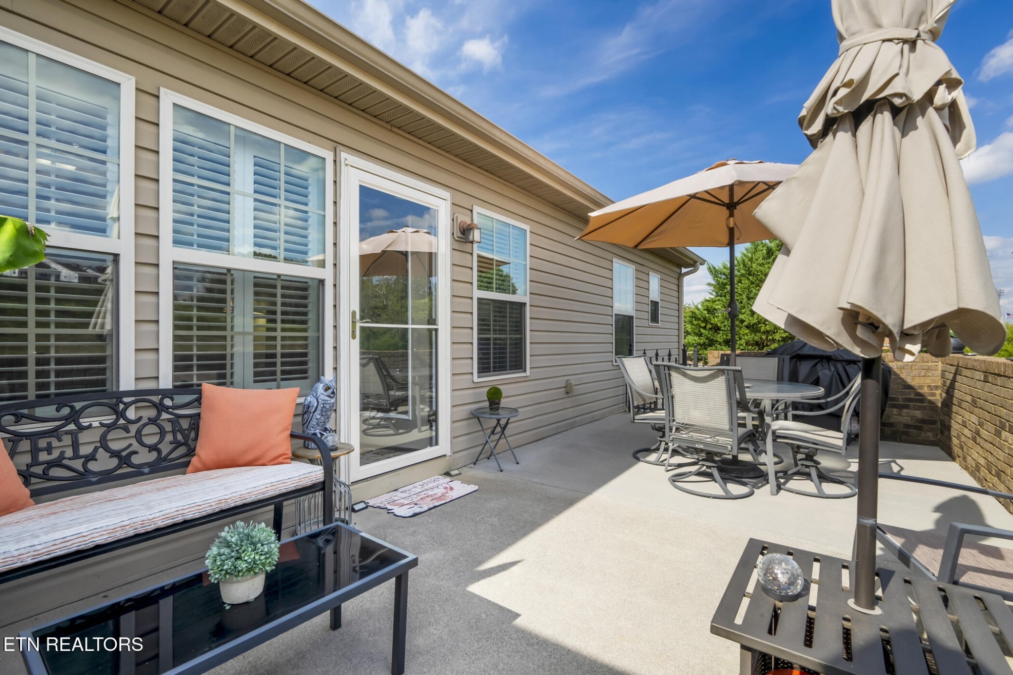 Glenview Cir, Lenoir City, TN 37771