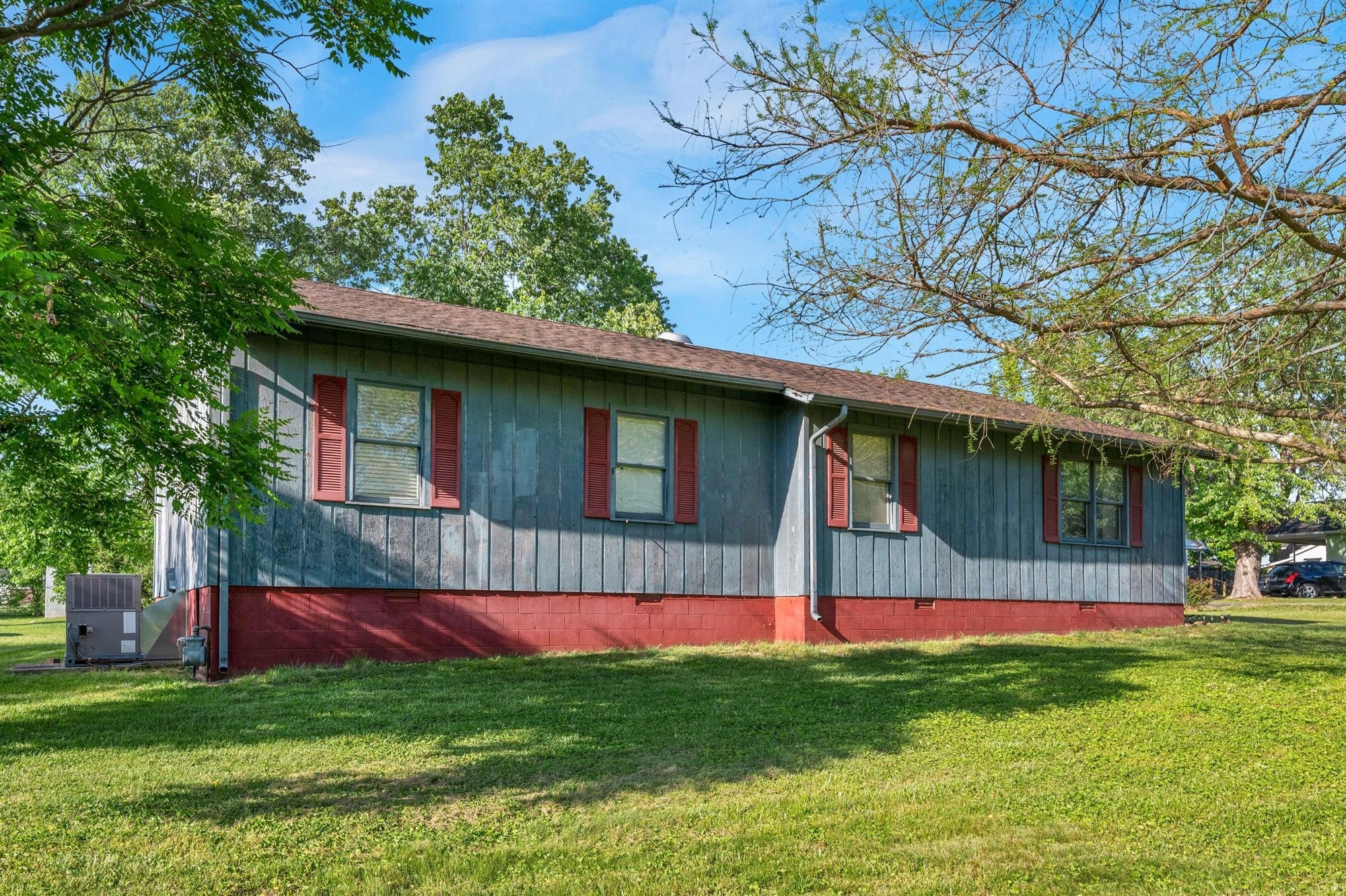 Courthouse View St, Lafayette, TN 37083 #1