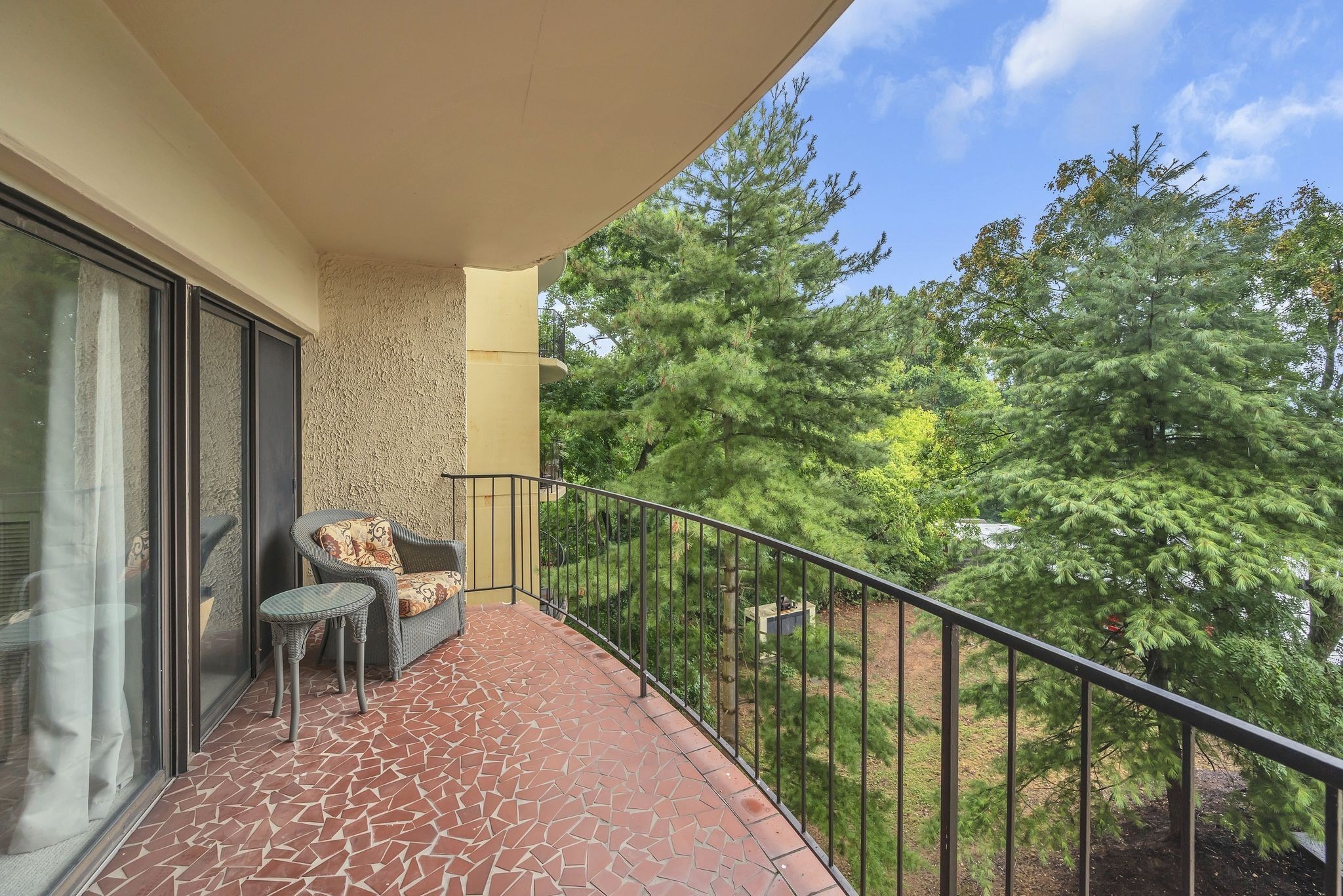 Brookmont Ter, Nashville, TN 37205