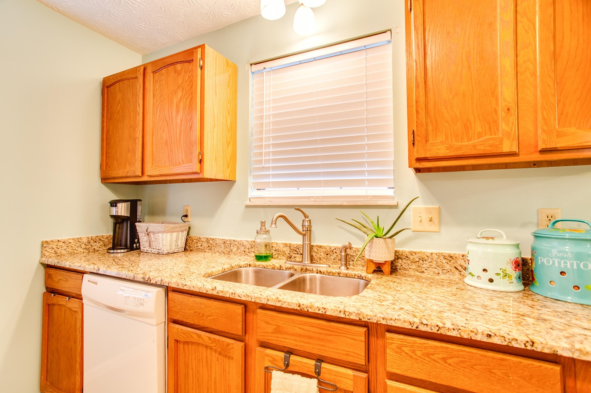 Malachi Cir, Knoxville, TN 37918