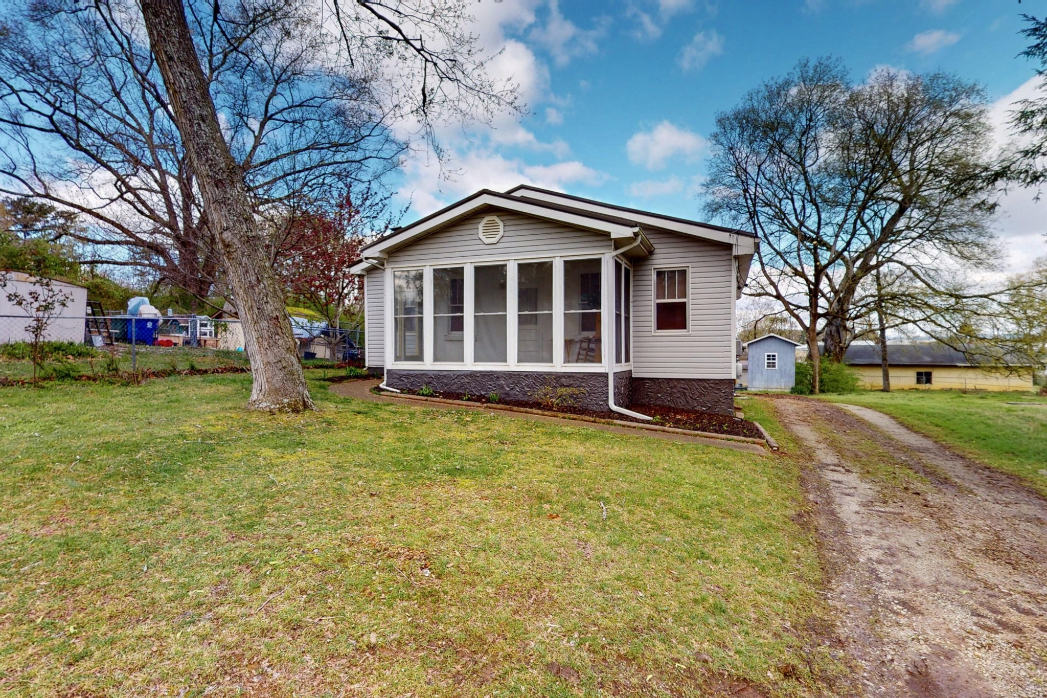 Vance Rd, Chattanooga, TN 37421