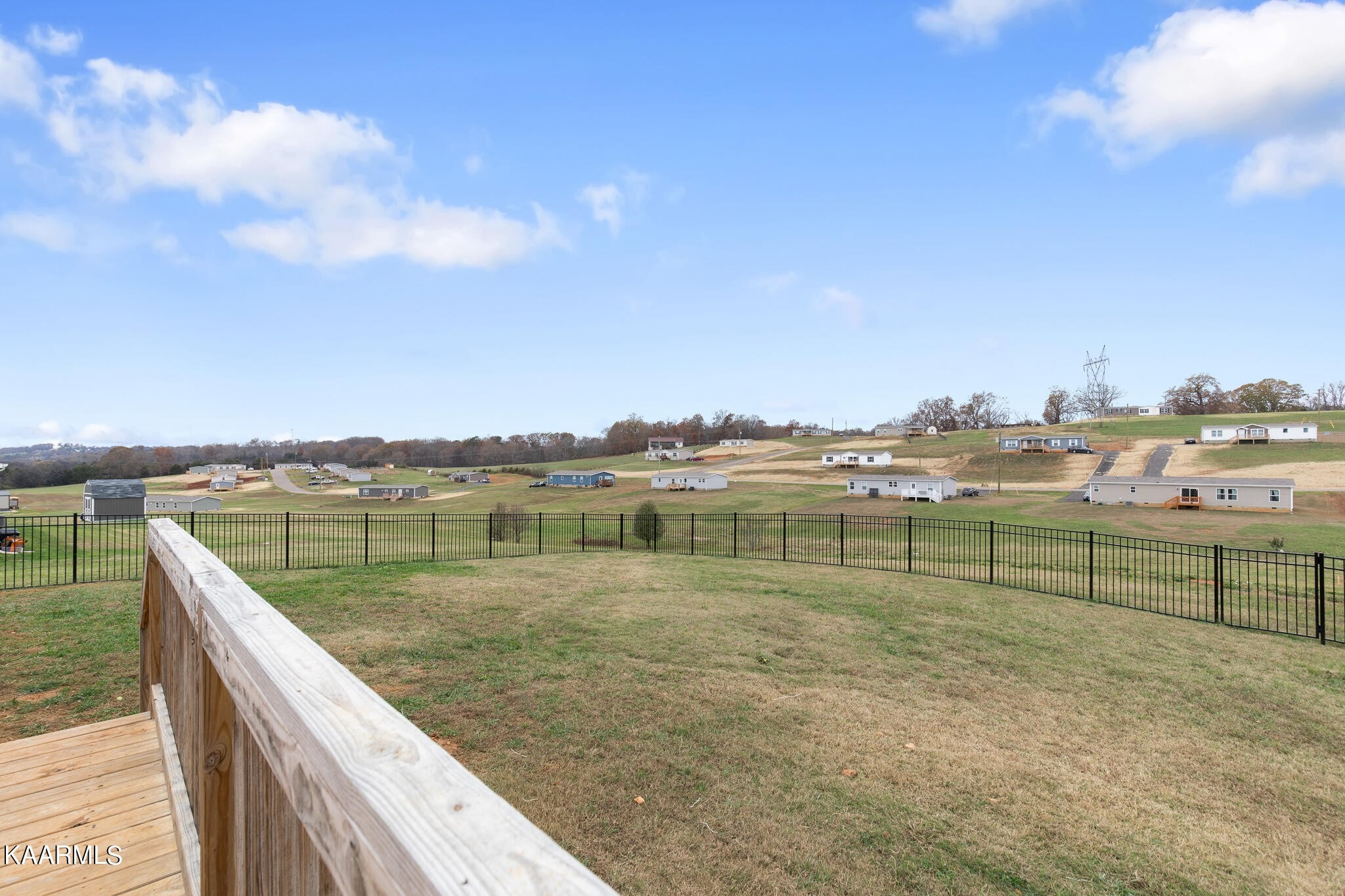 Conley Trl, Dandridge, TN 37725