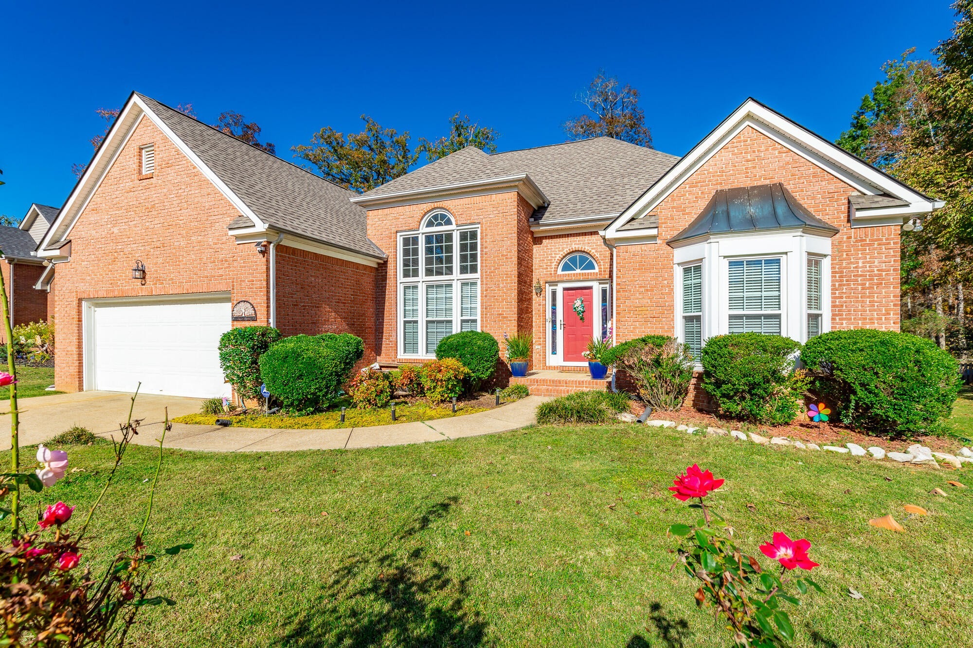 Gunston Hall Rd, Hixson, TN 37343