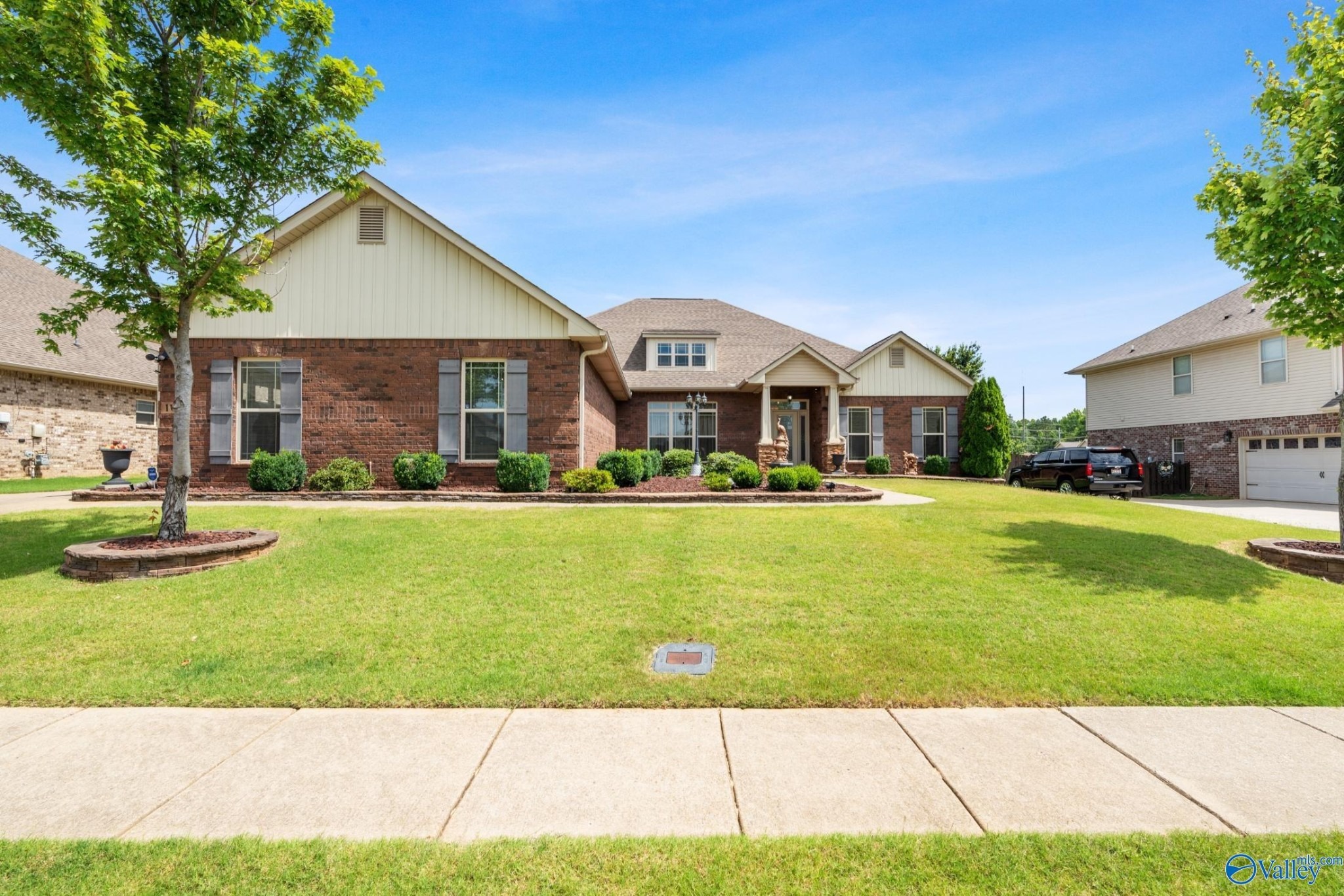 River Run Ln, Madison, AL 35756