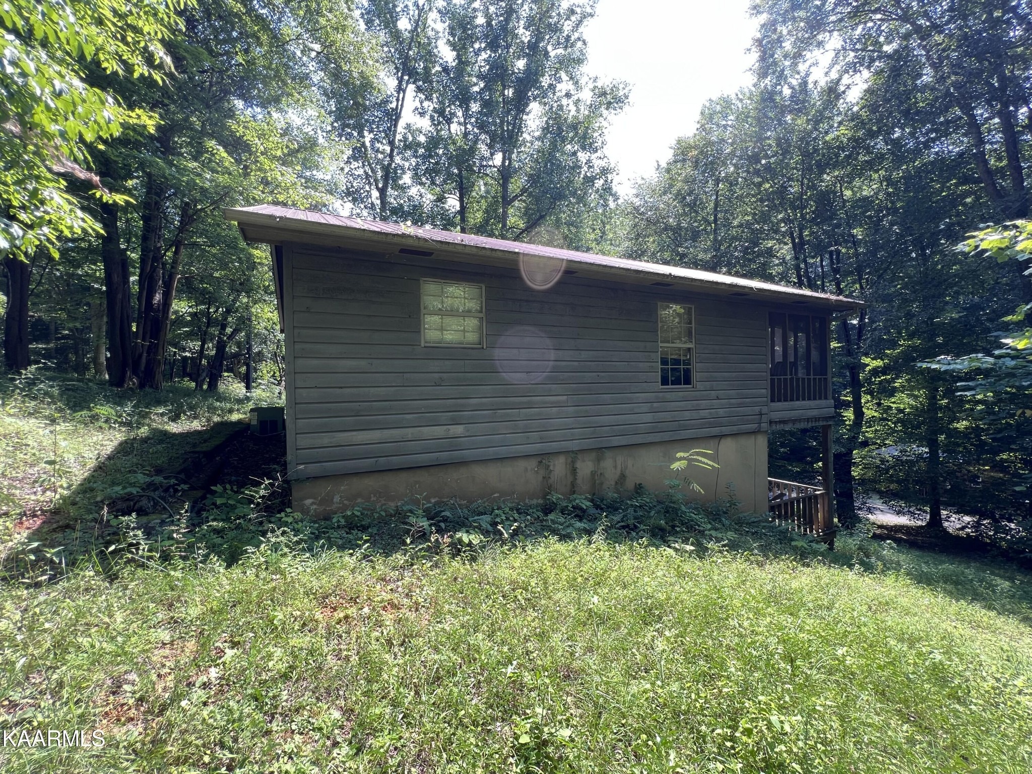 River Ln, Jamestown, TN 38556