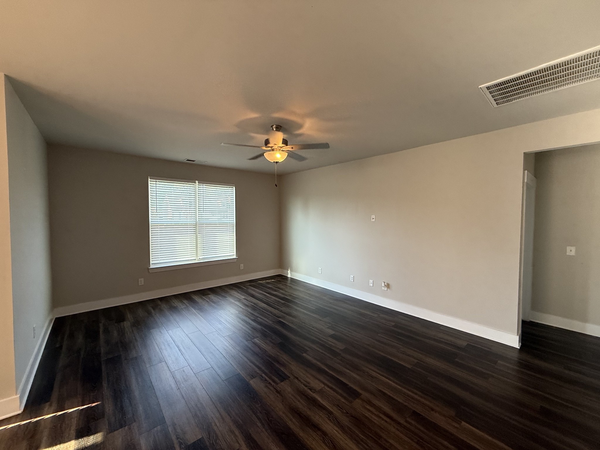 Snapdragon Dr, Smyrna, TN 37167 #1