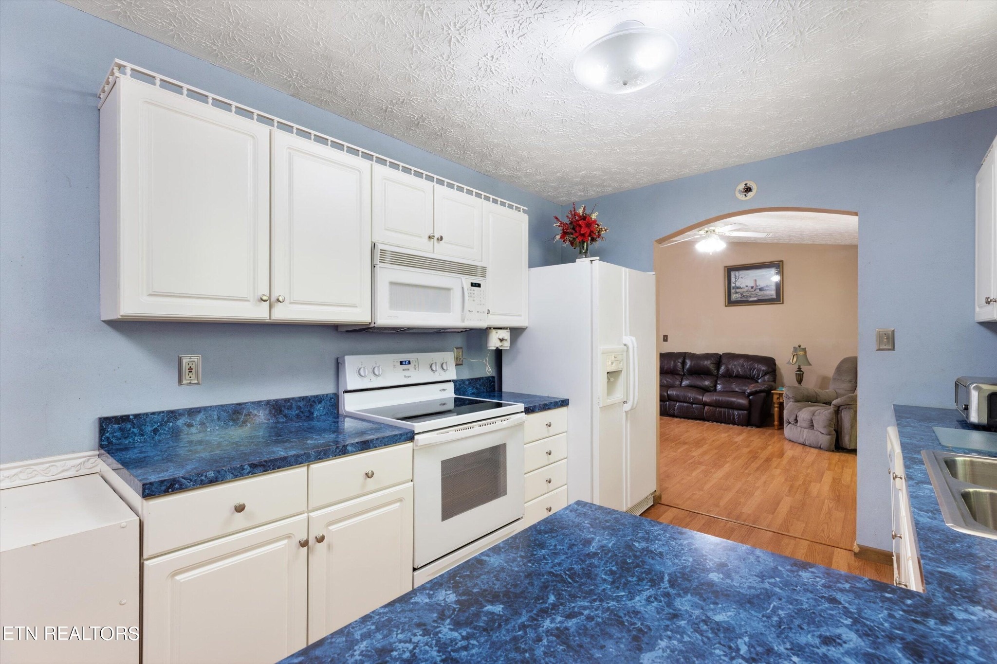 Upper Middle Creek Rd, Sevierville, TN 37876