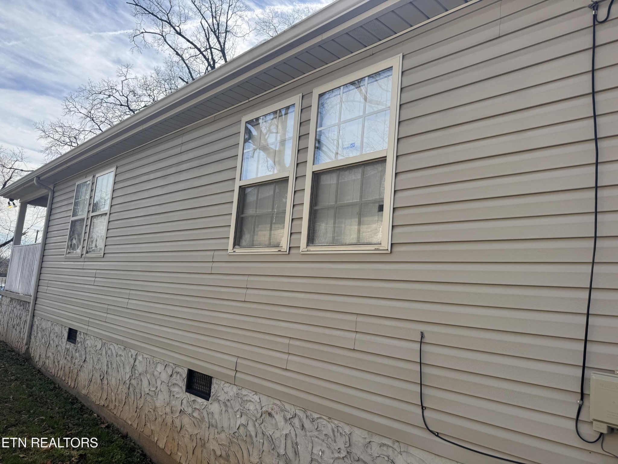 5th Ave, Knoxville, TN 37914