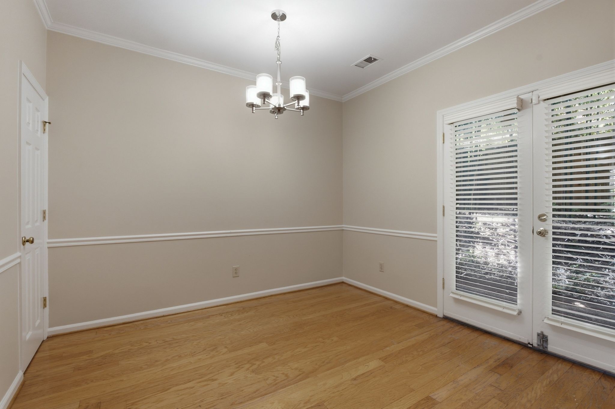 Stokes Ln, Nashville, TN 37215