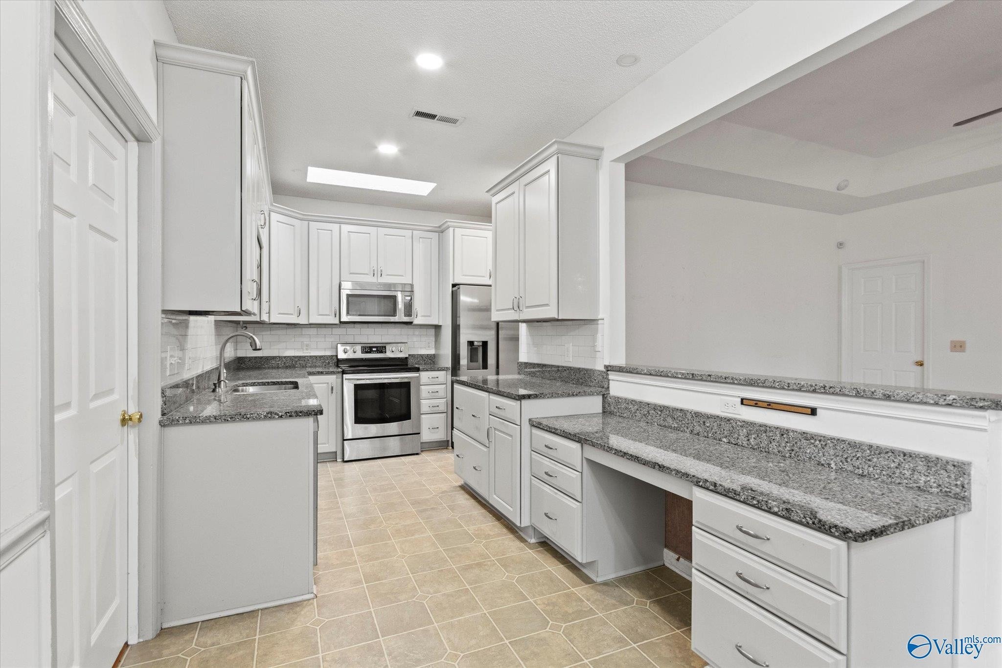 Ashmont Blvd, Huntsville, AL 35803 #1