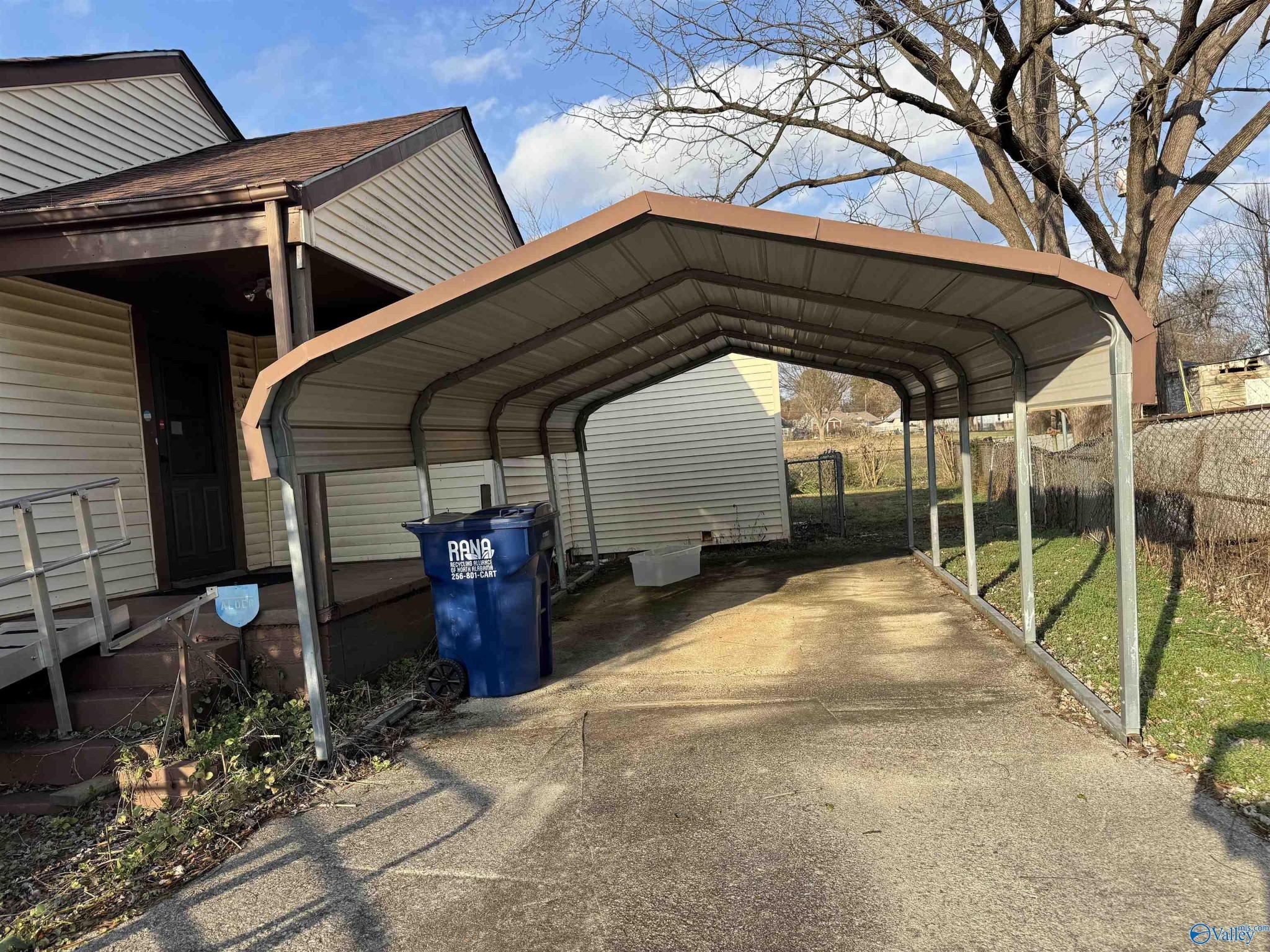 Cypress Ave, Huntsville, AL 35805