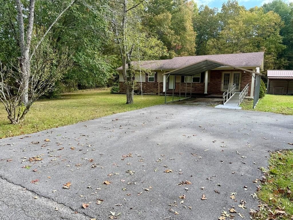 Mary Cromwell Rd, Jamestown, TN 38556