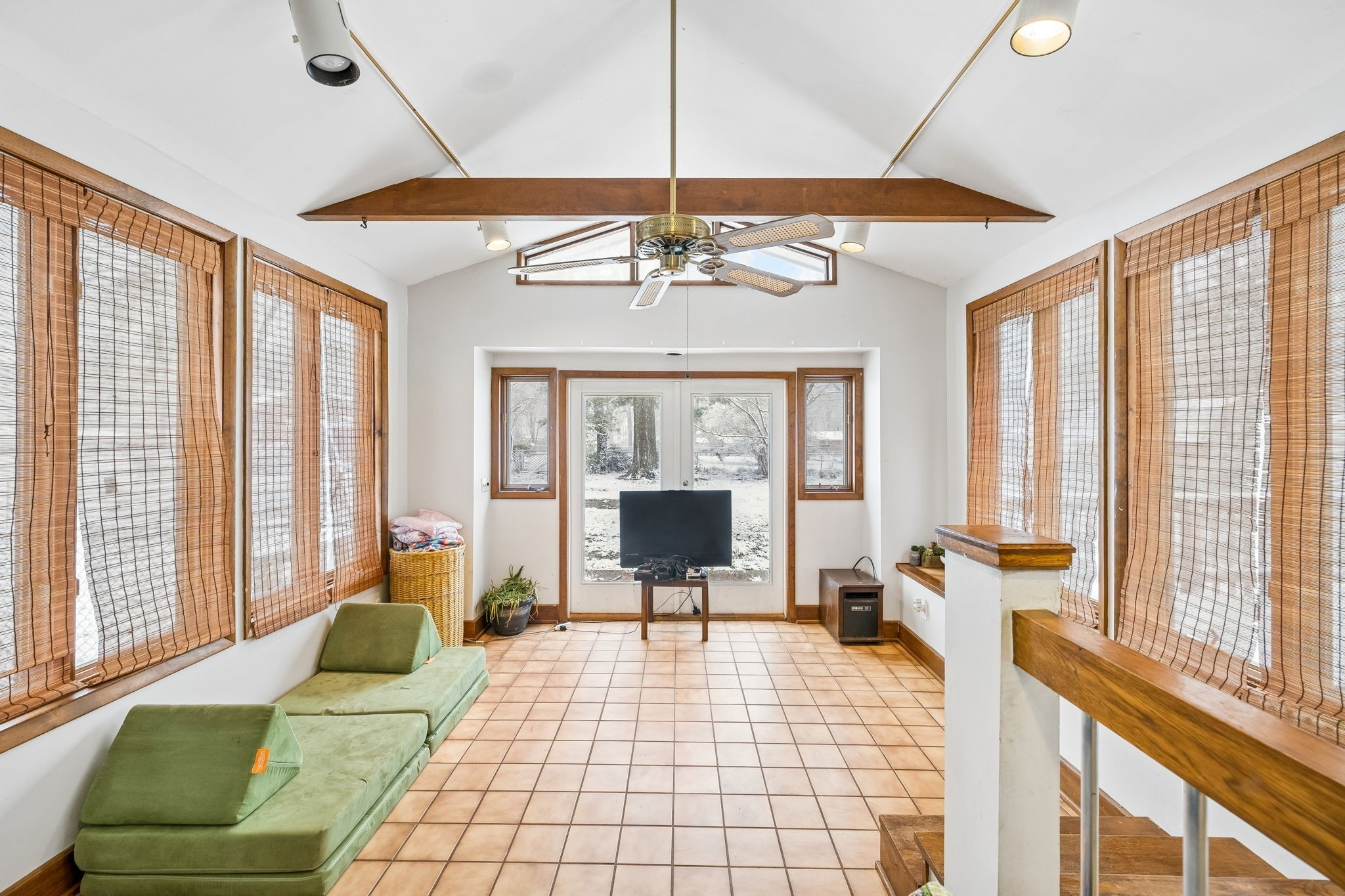 Westwood Dr, Tullahoma, TN 37388