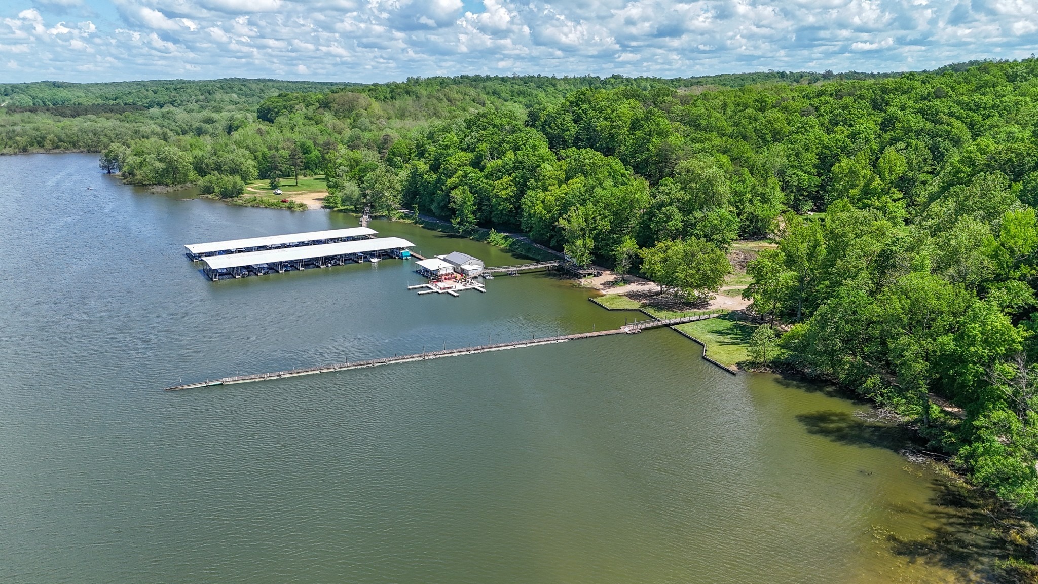 Highwater Rd, Waverly, TN 37185