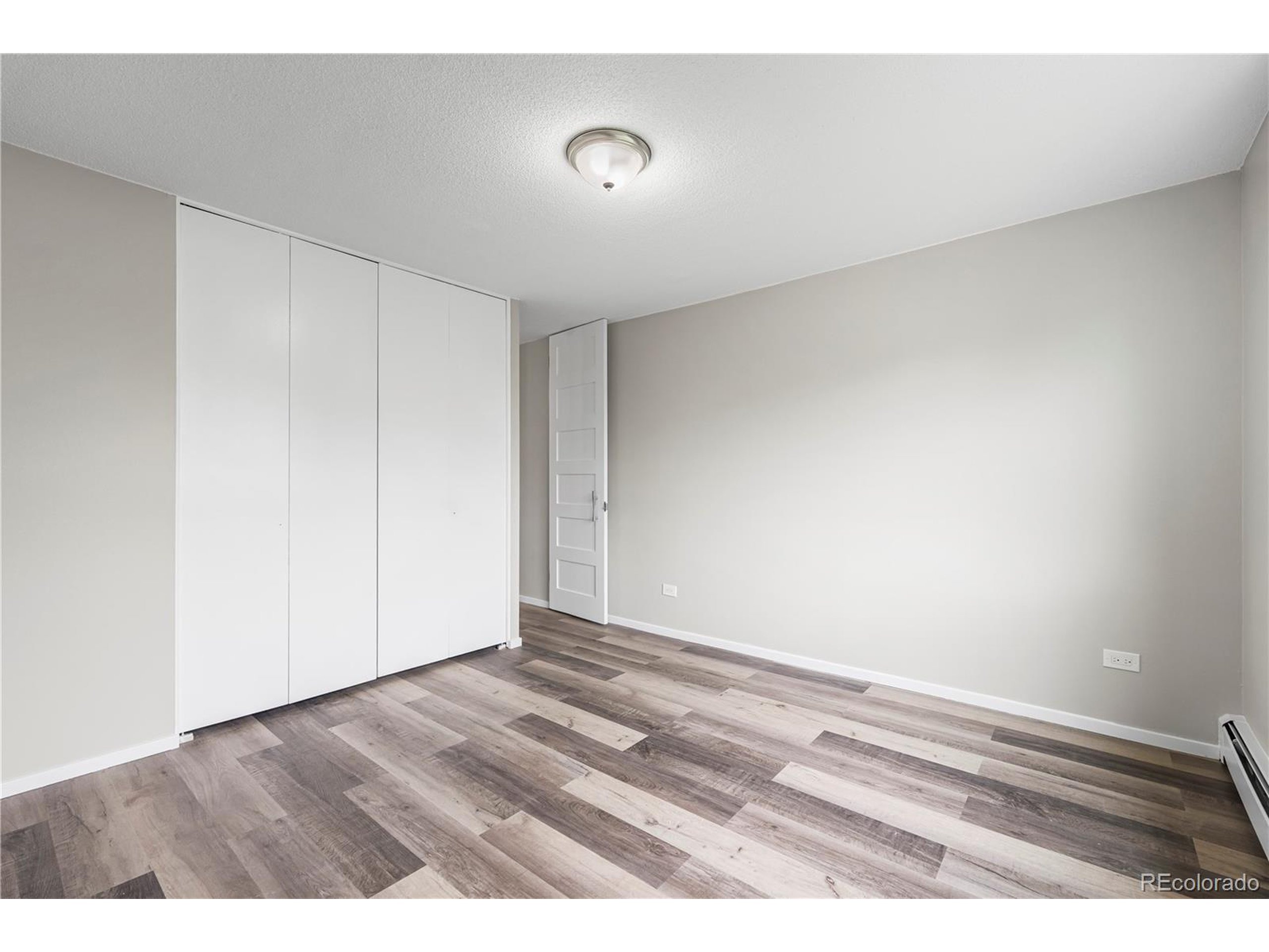 Alton Way, Denver, CO 80247