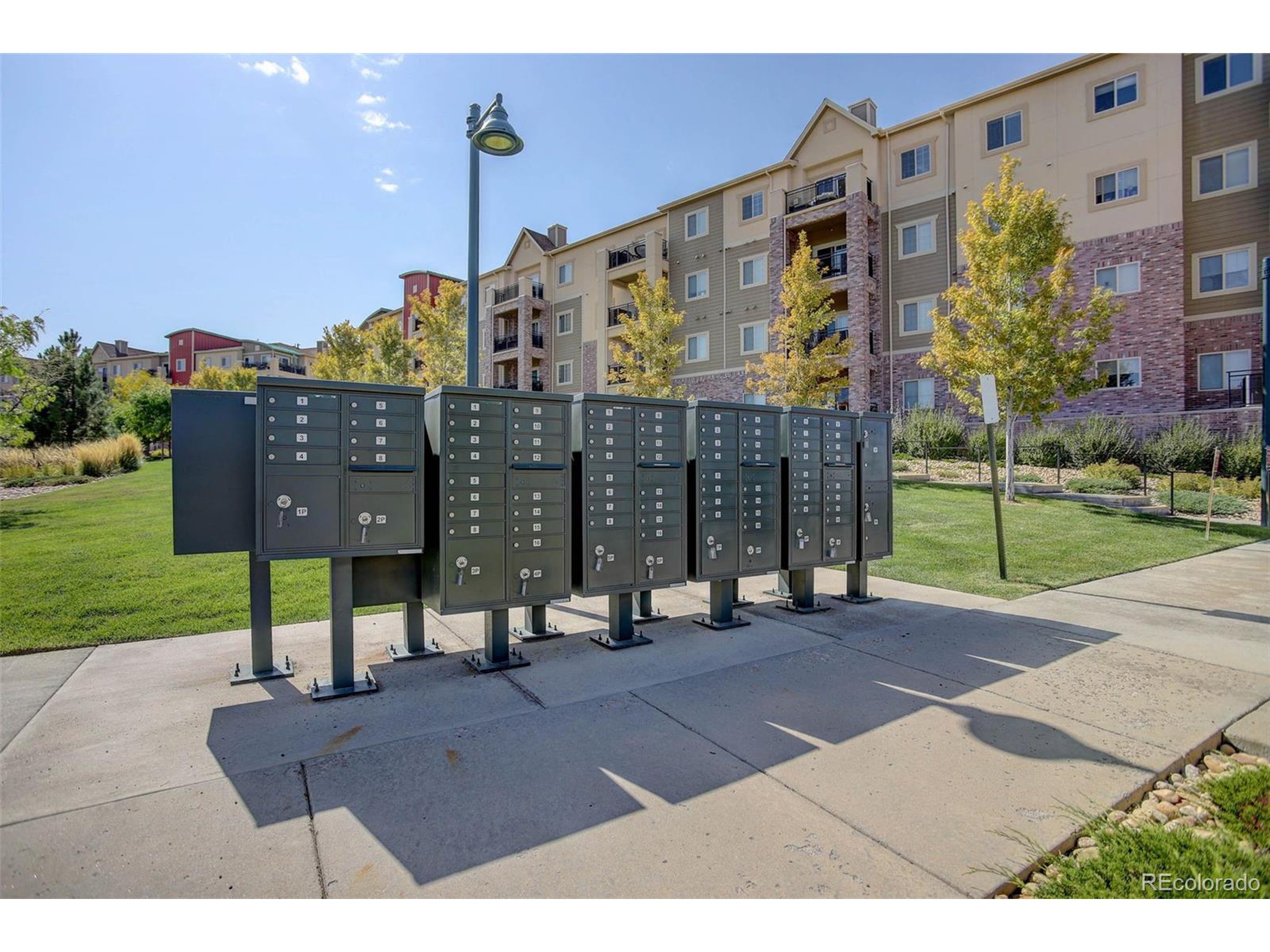 Rockhurst St, Highlands Ranch, CO 80129