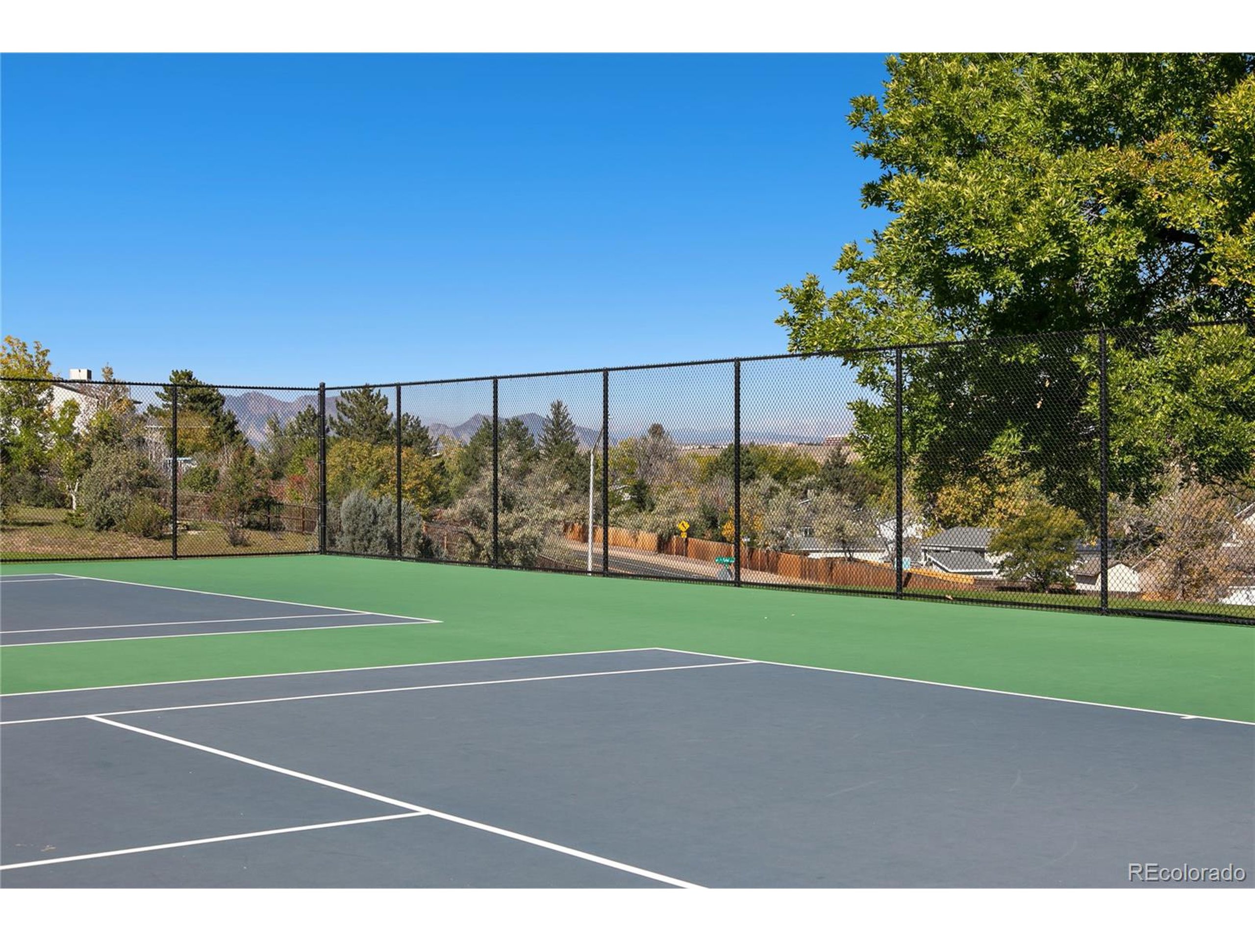 104th Ave, Westminster, CO 80021