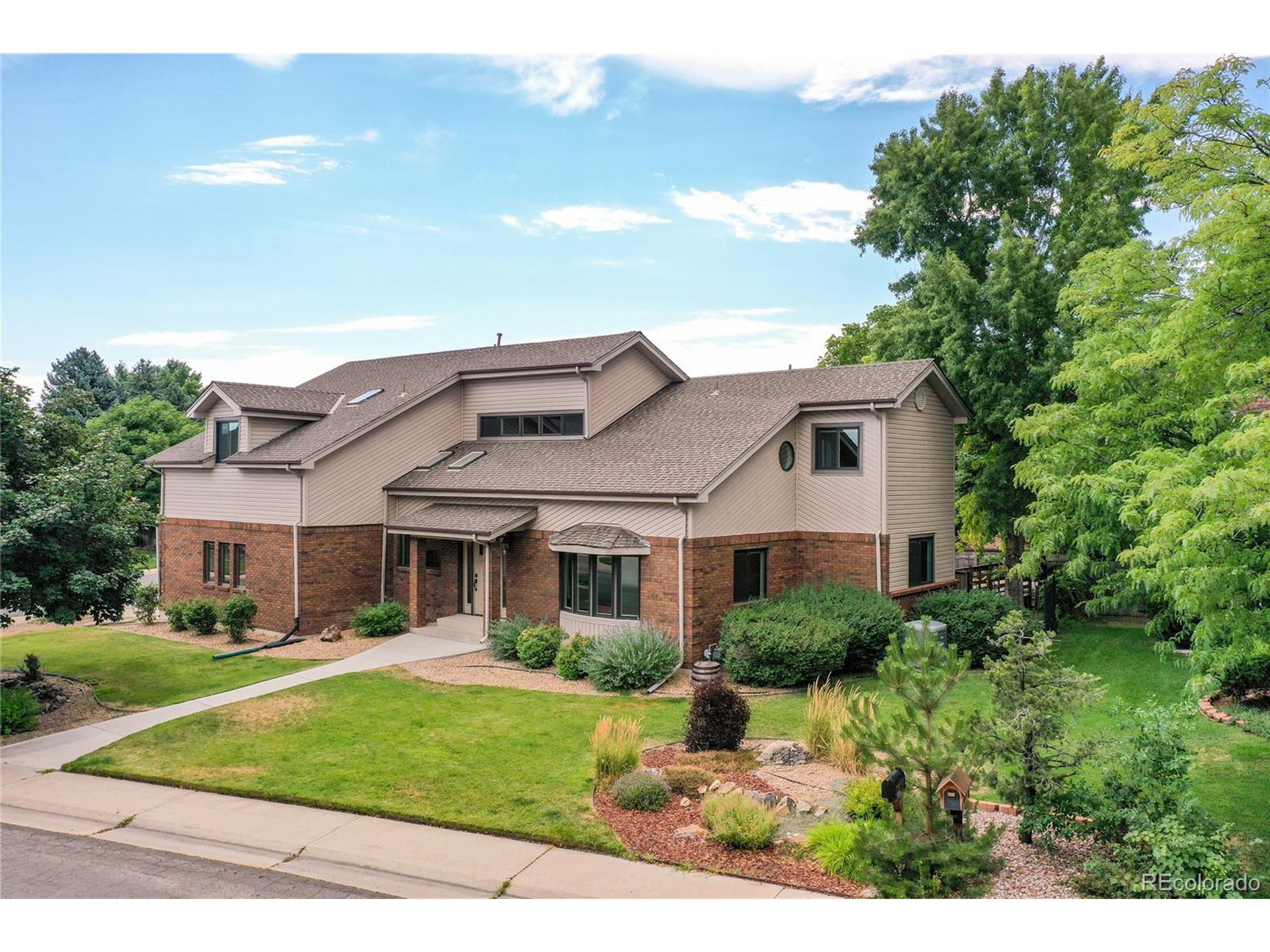 Phillips Ave, Littleton, CO 80128