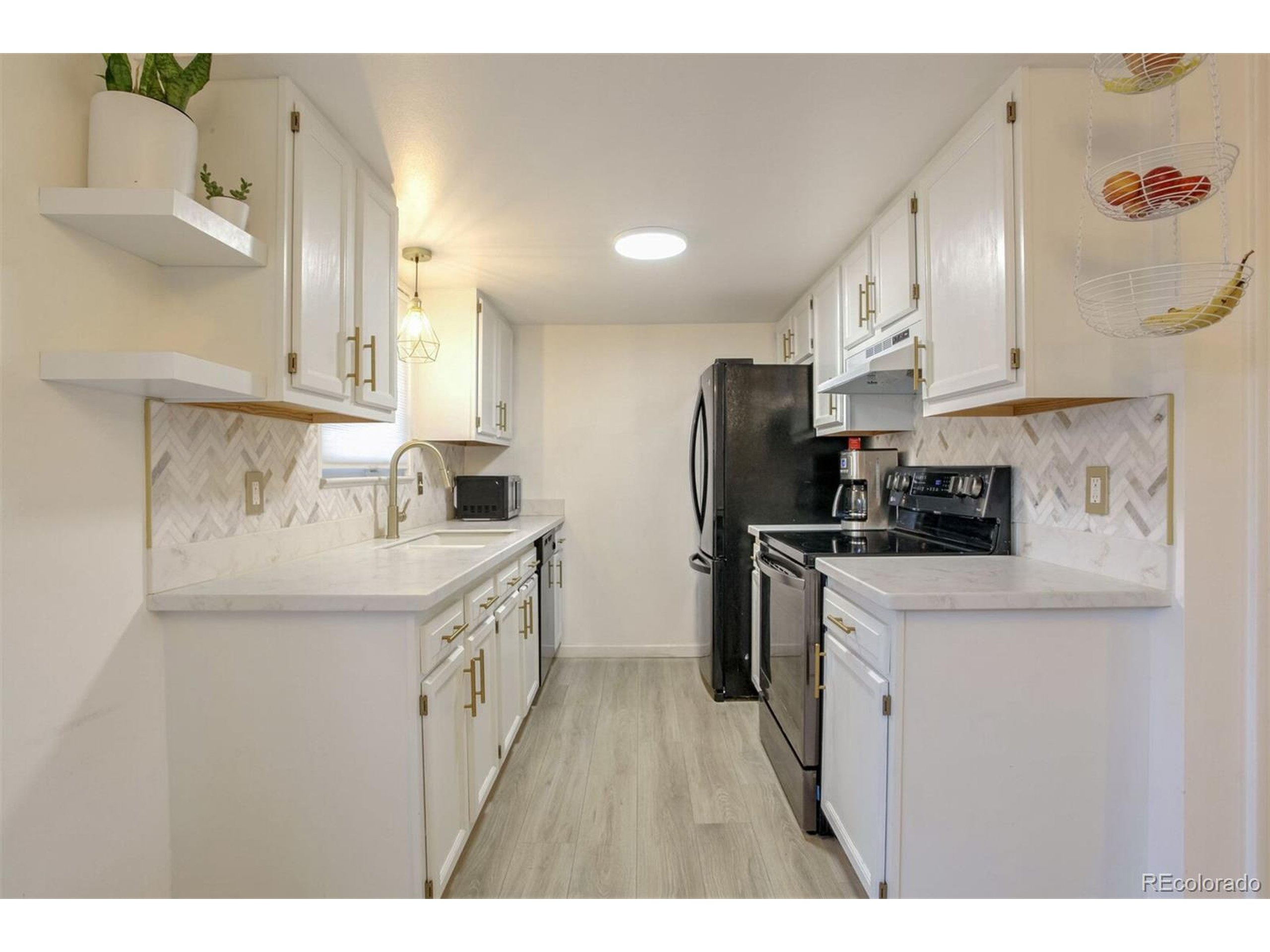 Glasgow Pl, Littleton, CO 80128 #1