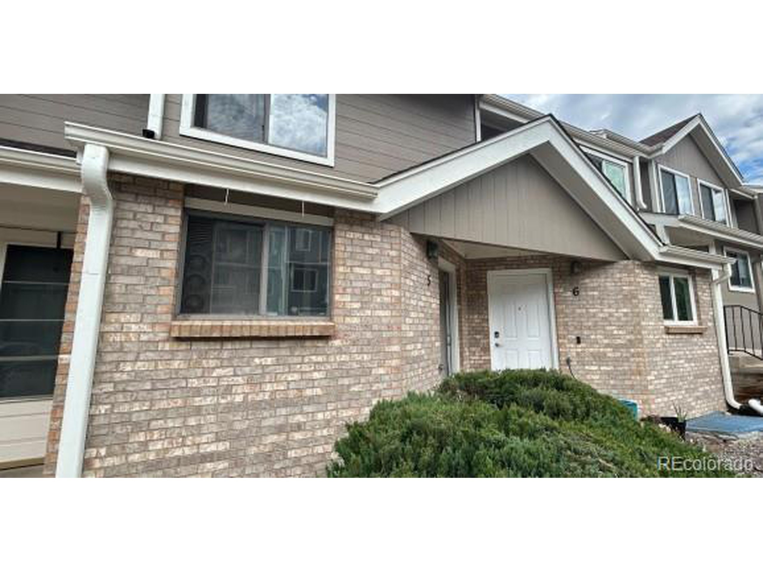 Cornell Ave, Lakewood, CO 80227