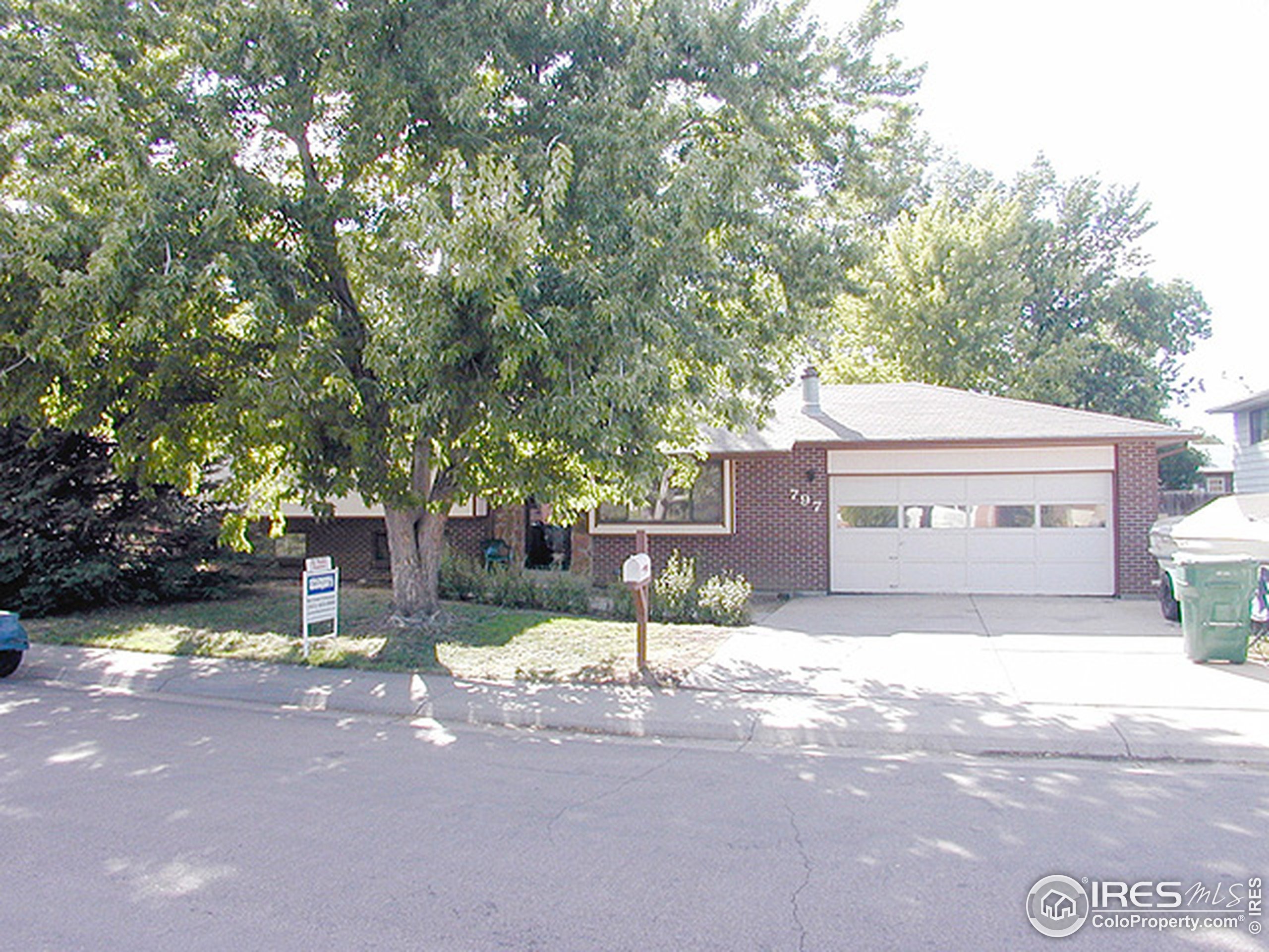 11th Ave, Brighton, CO 80601