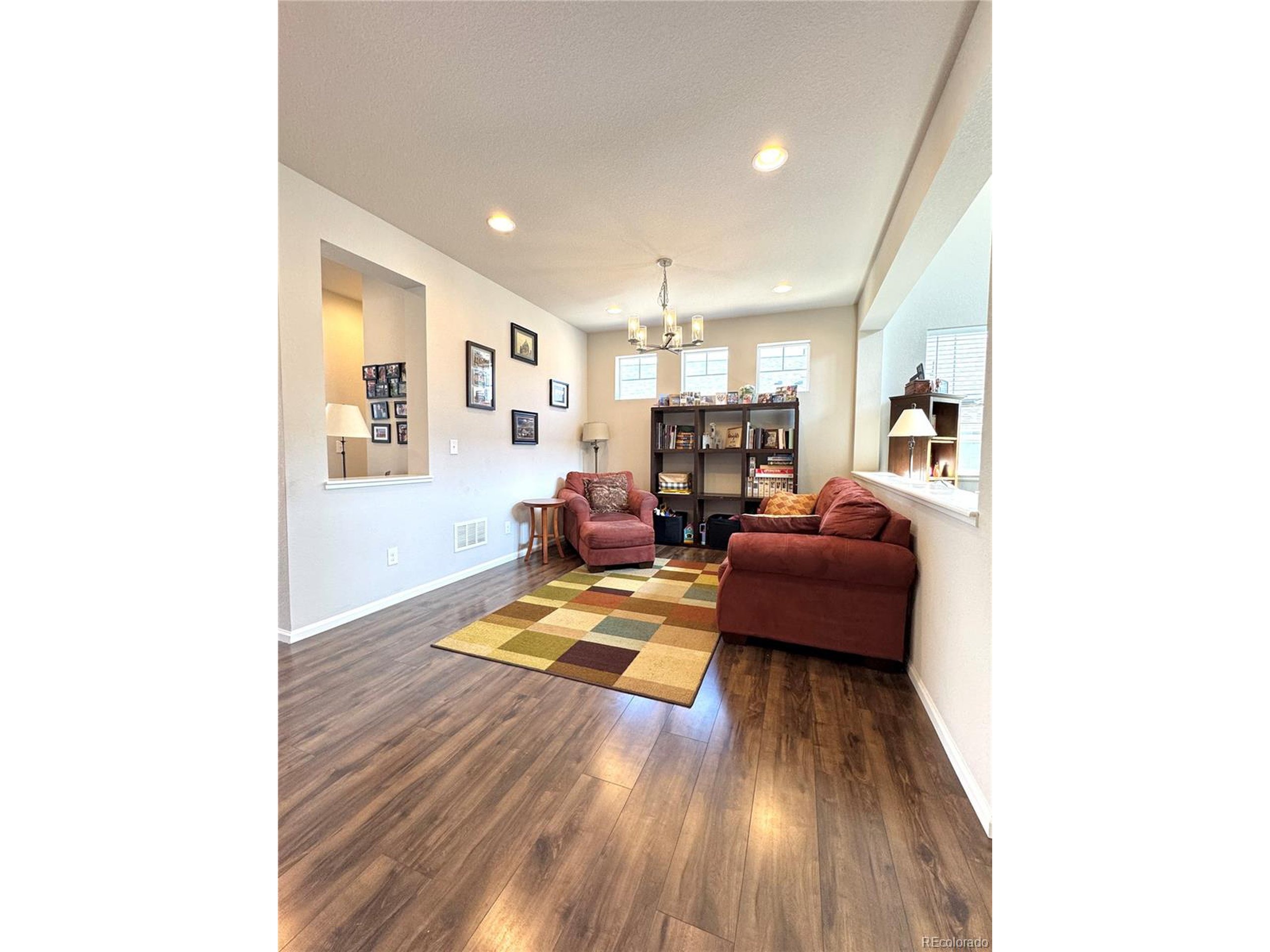 Shady Grove Ct, Aurora, CO 80016