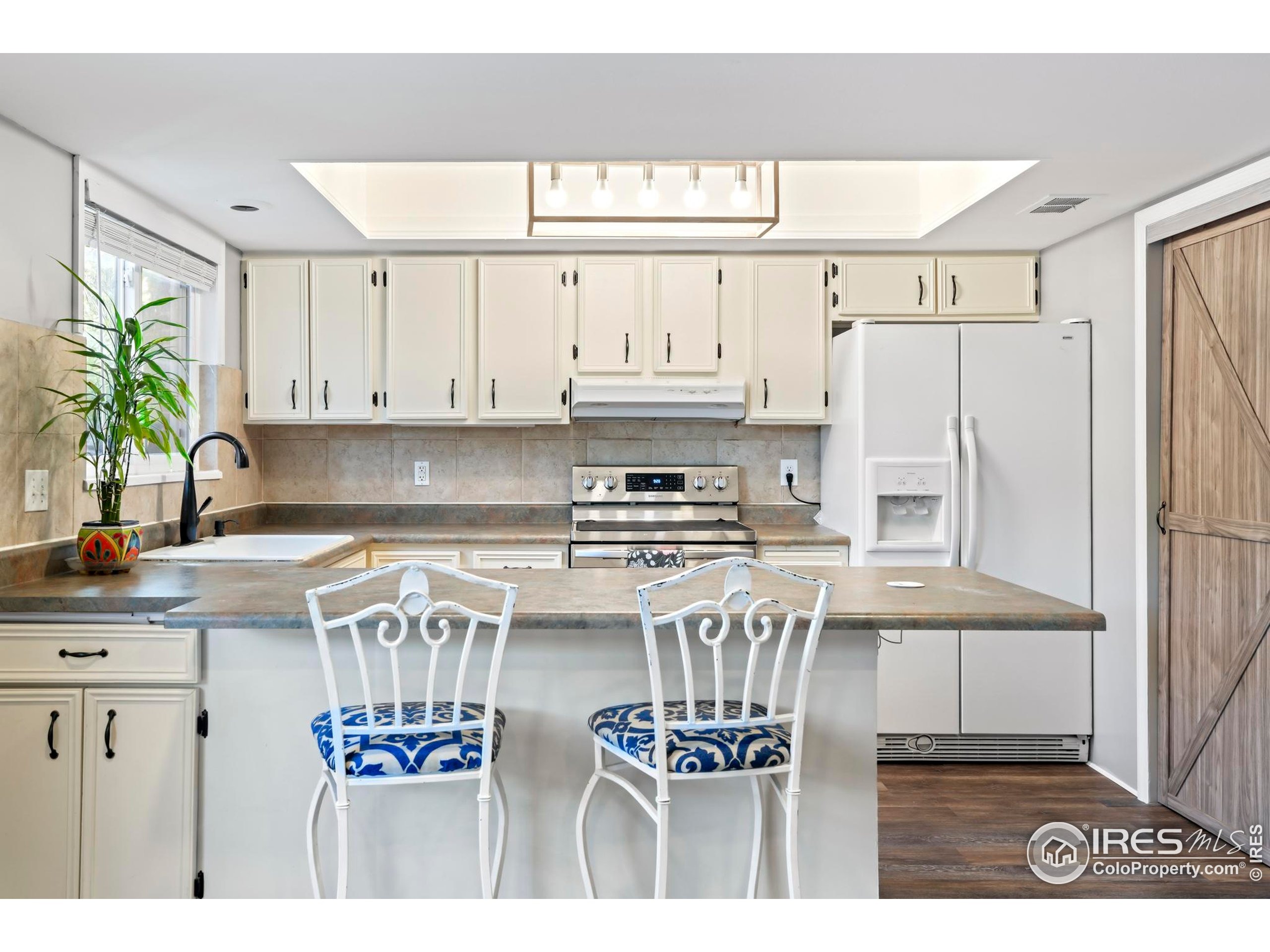 Alameda Dr, Lakewood, CO 80228