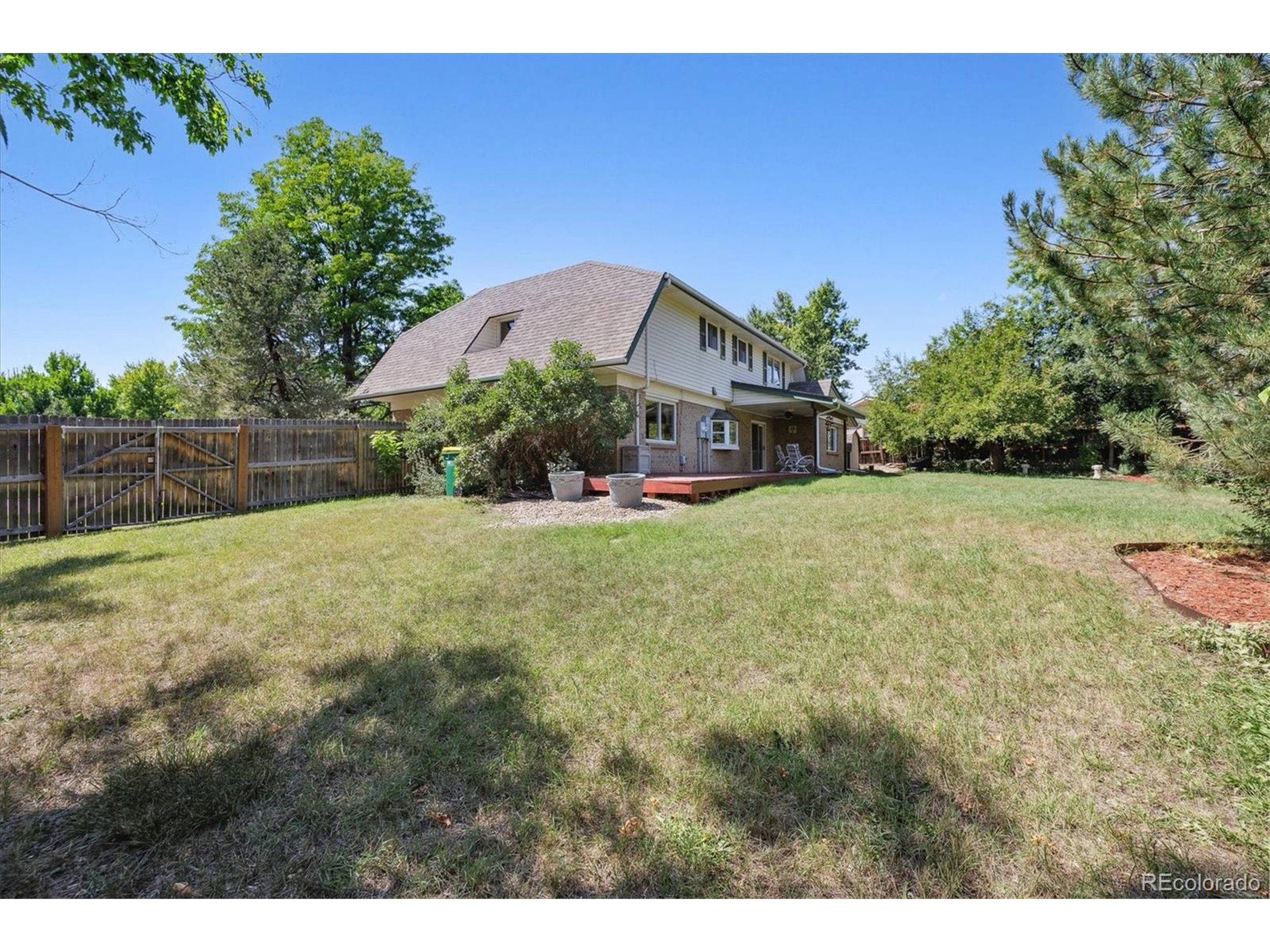 Hinsdale Pl, Littleton, CO 80128 #1