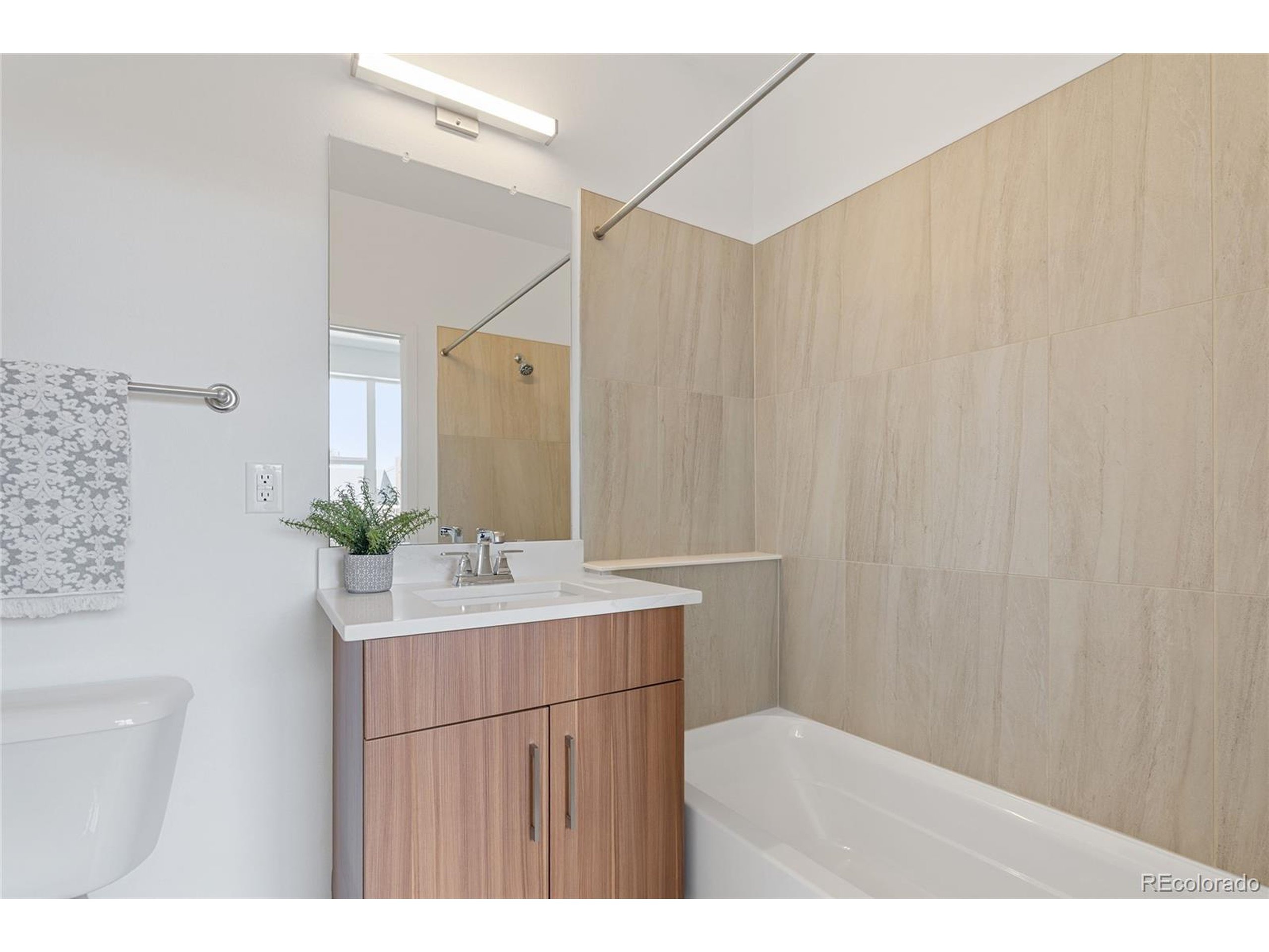 Hampden Avenue 28 , , CO