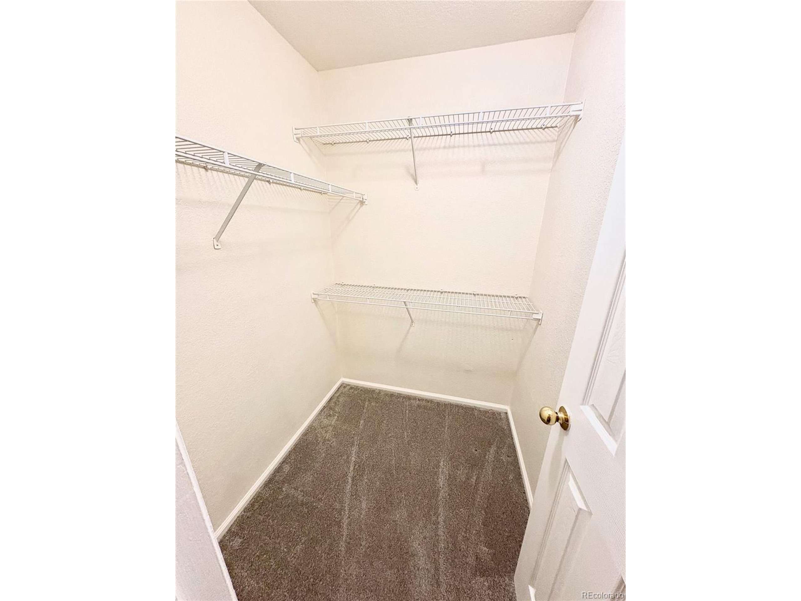 Arbor Cir, Englewood, CO 80111