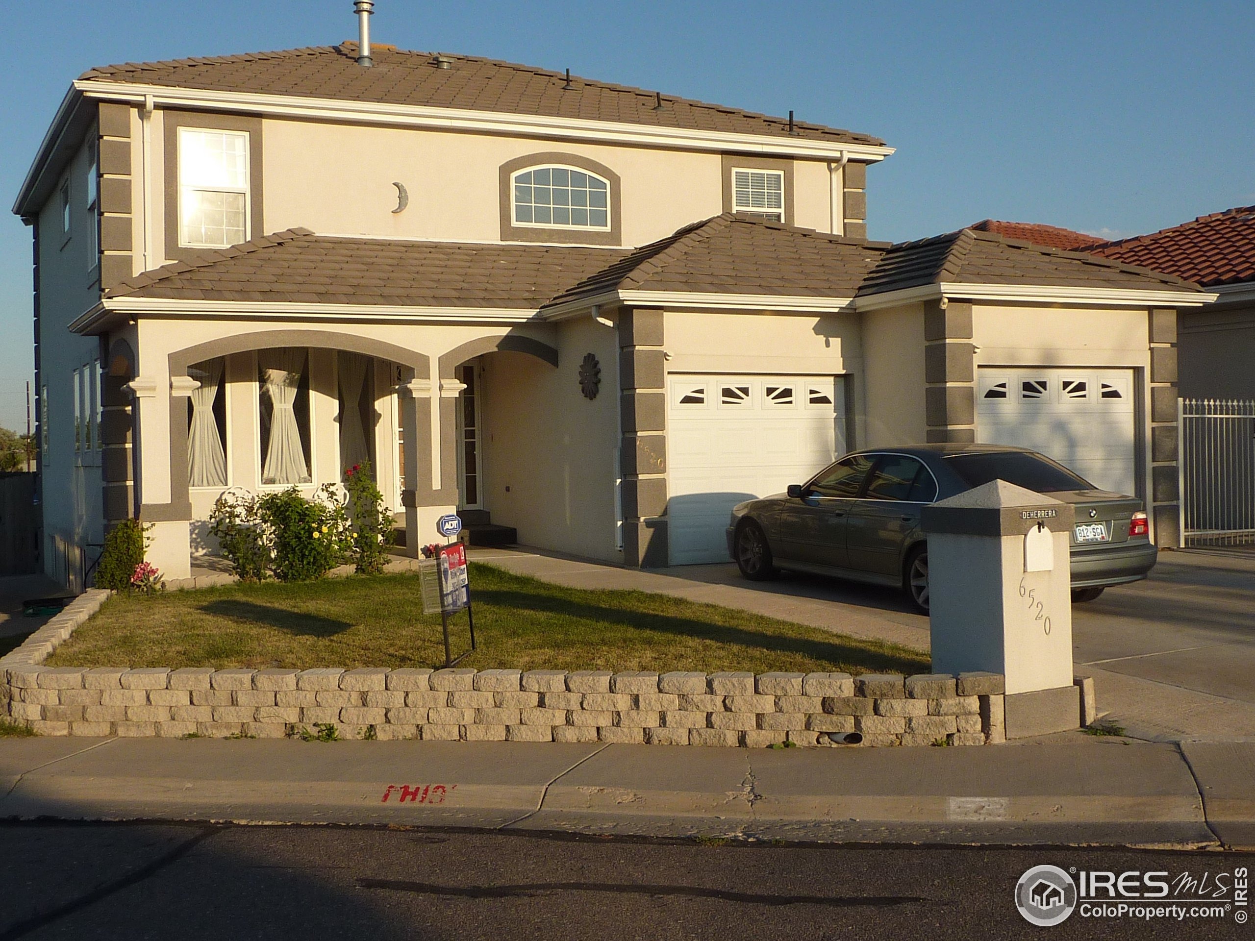 Newton St, Arvada, CO 80003