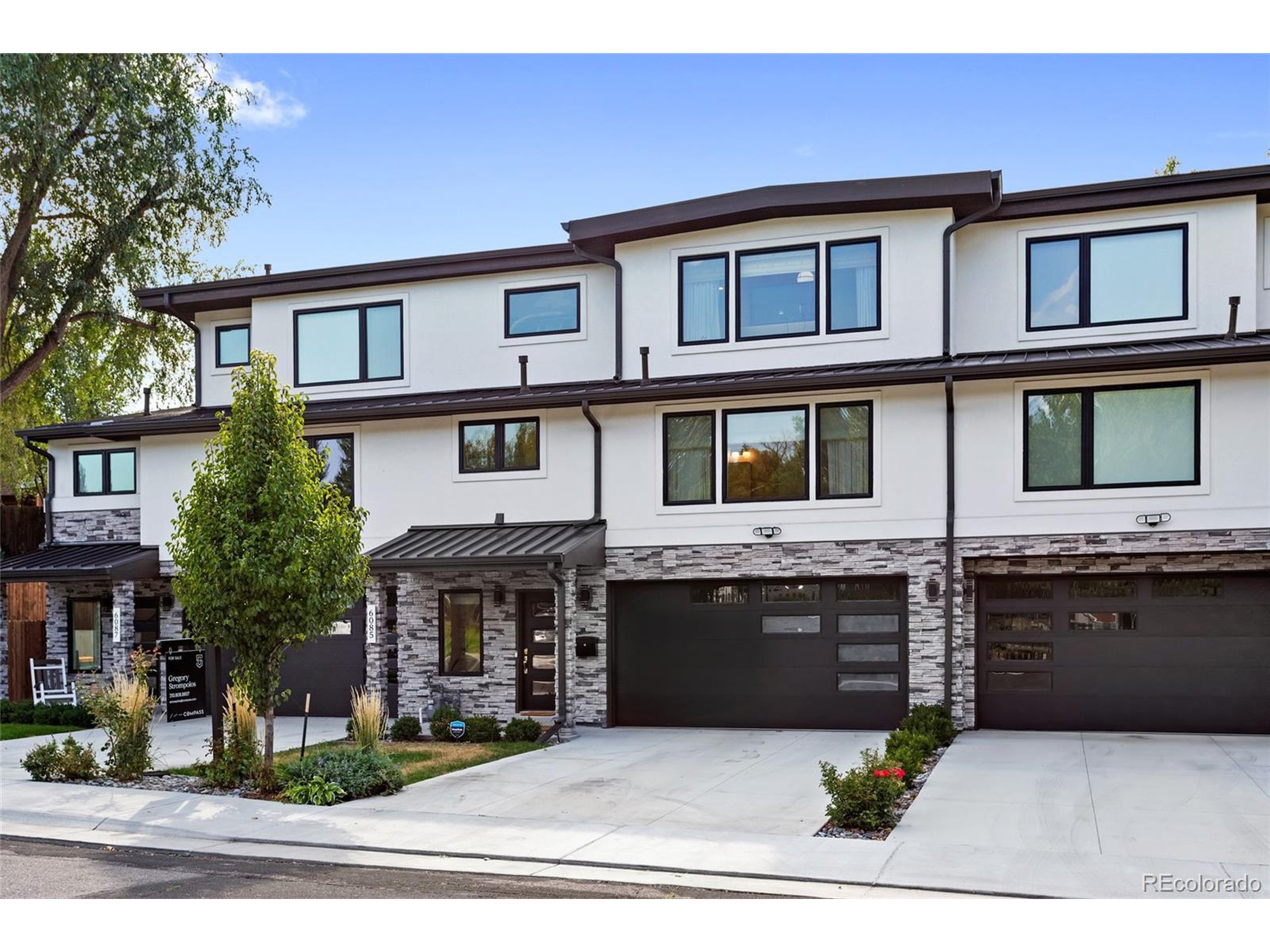 Sycamore St, Littleton, CO 80120