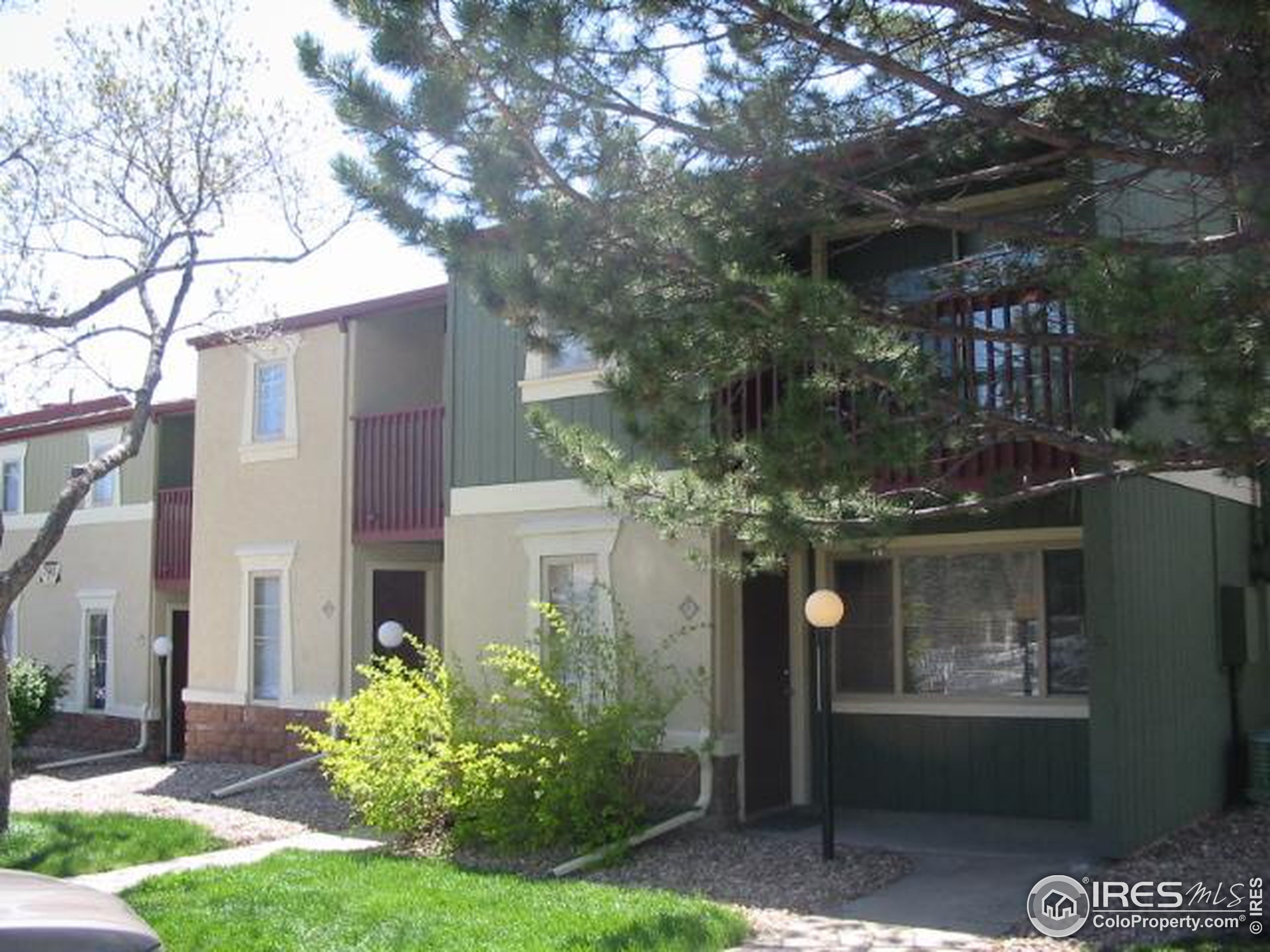 Moorhead Cir, Boulder, CO 80305