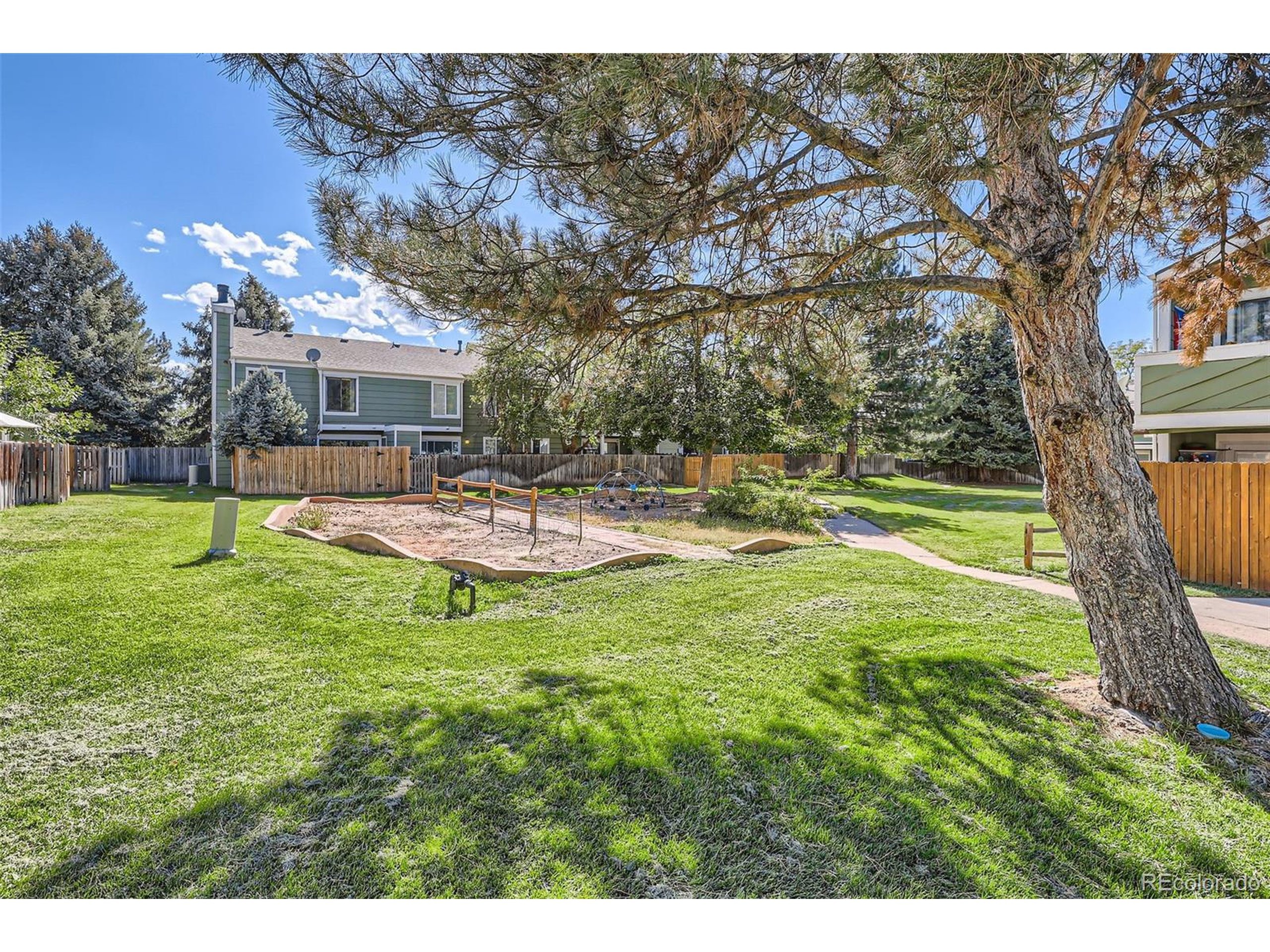 Peoria St, Aurora, CO 80012