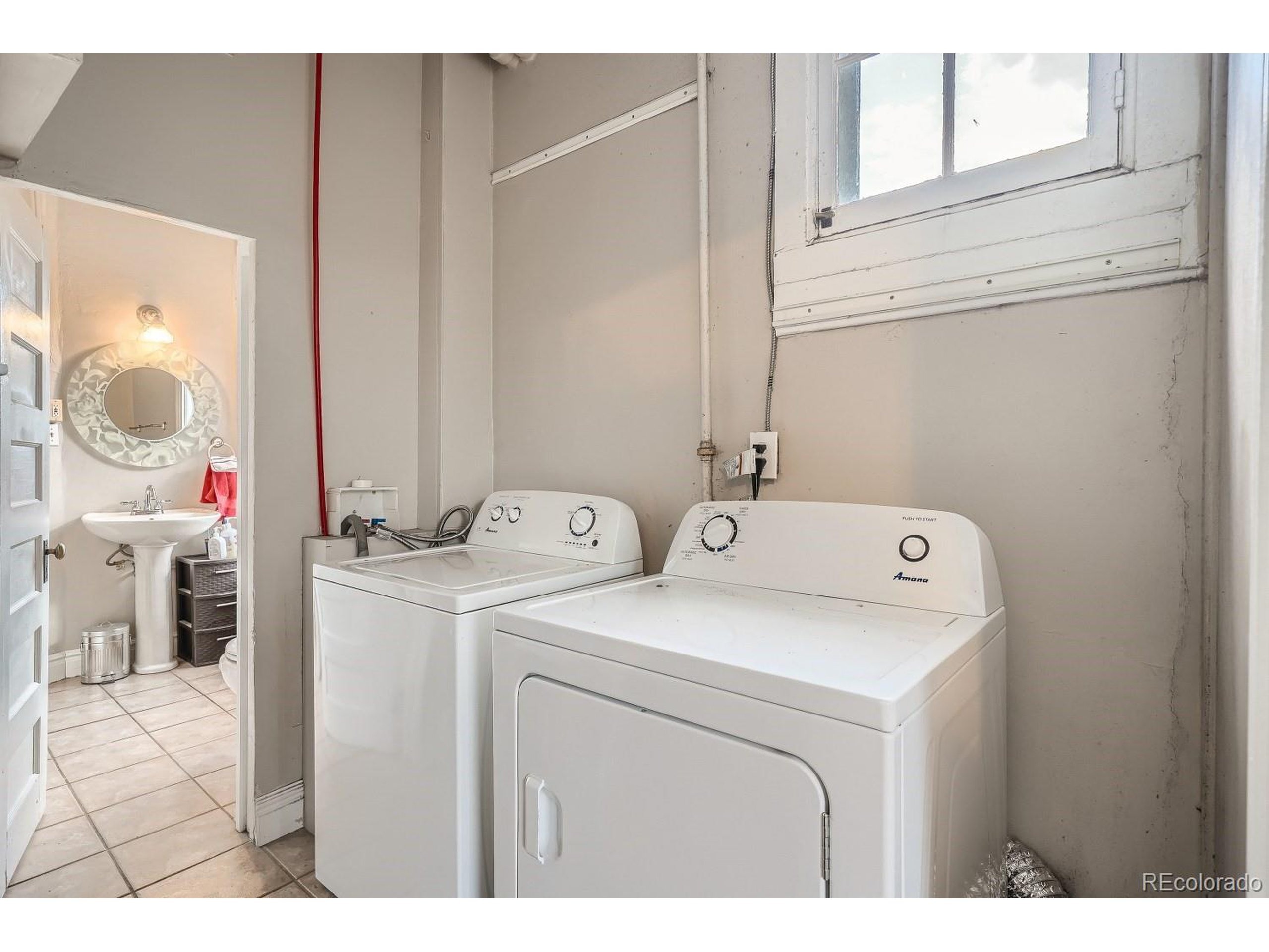 16th Ave, Denver, CO 80203