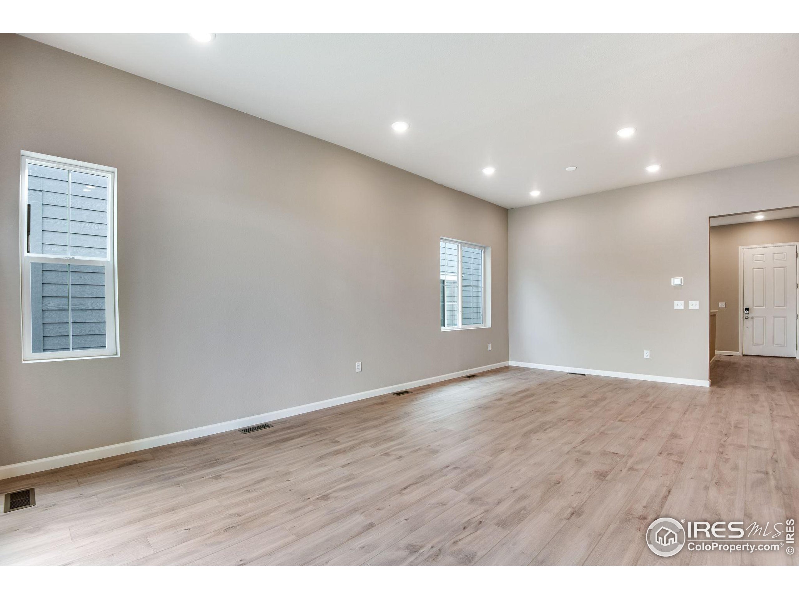 Mount Meeker Ave, Berthoud, CO 80513